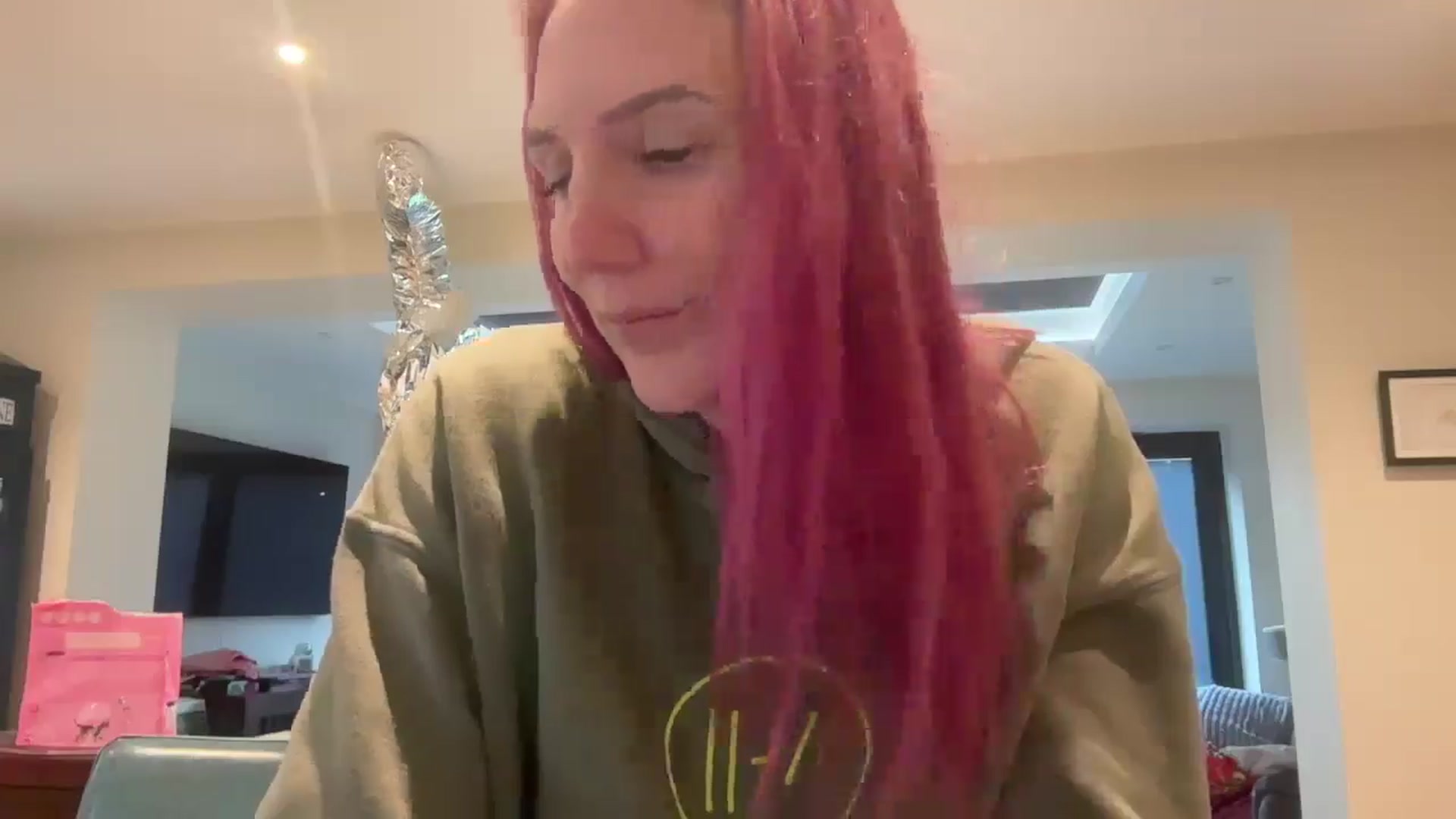 Gallery image thumbnail from Bellanoirxx's myfreecams stream on, 02/04/2026, 11:18 image 9 of 20