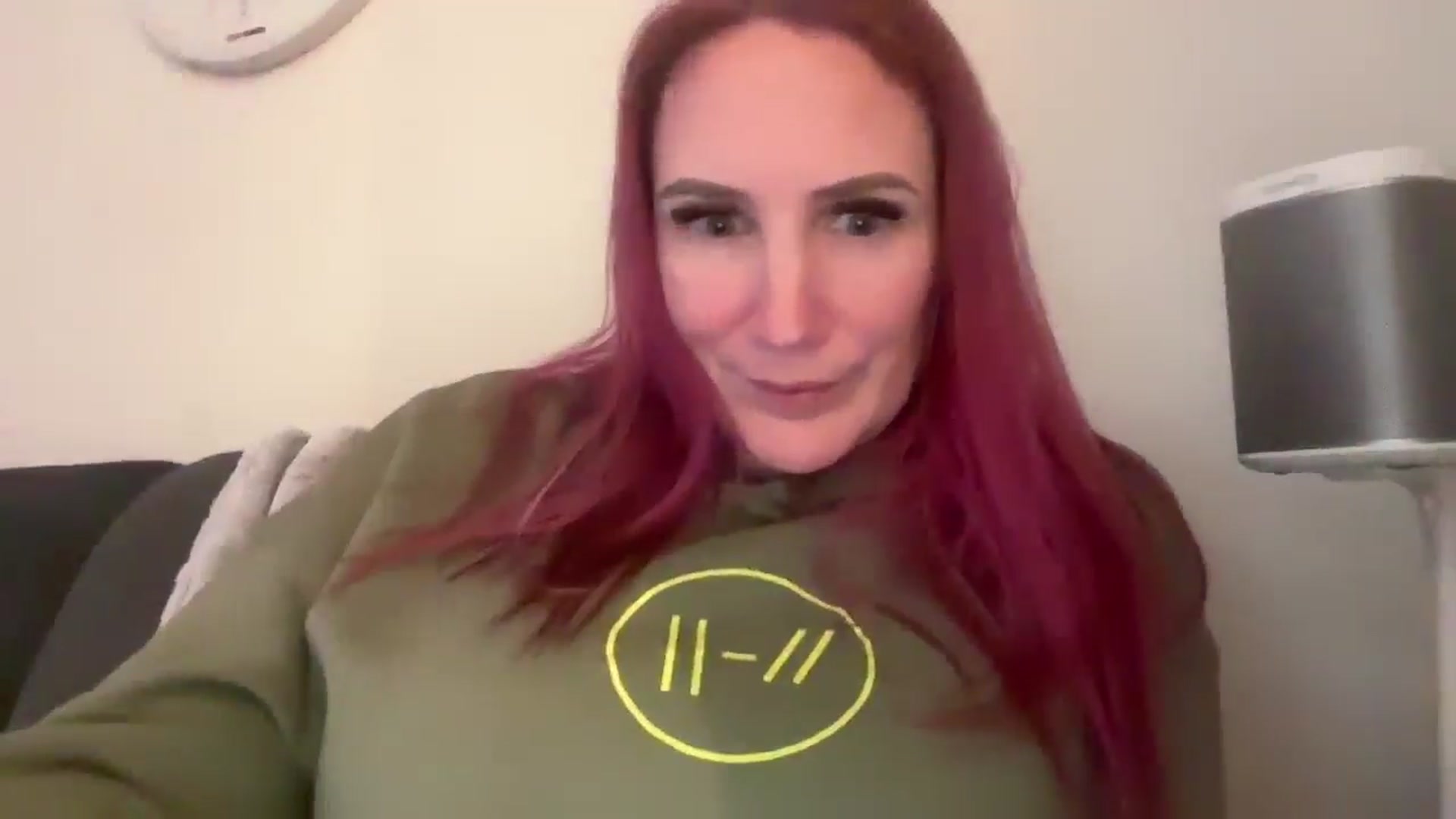 Gallery image thumbnail from Bellanoirxx's myfreecams stream on, 02/04/2026, 18:14 image 7 of 20