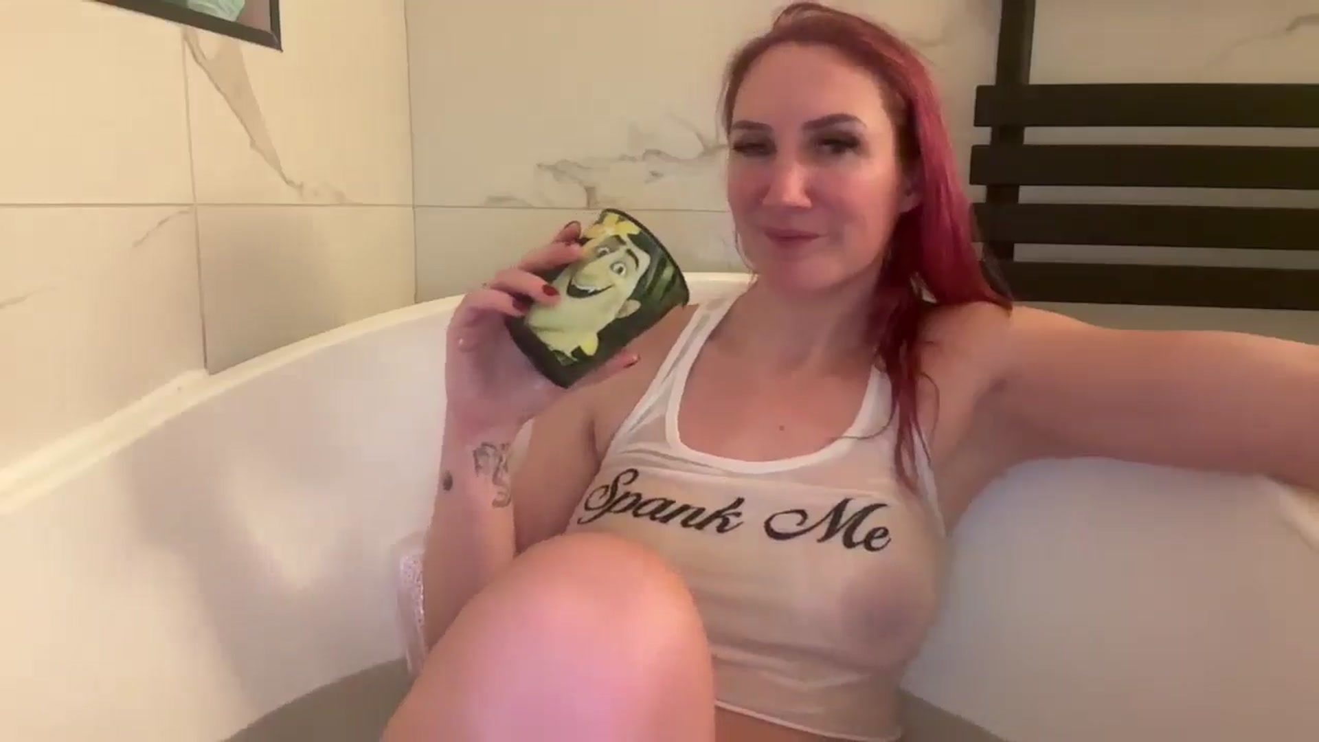 Gallery image thumbnail from Bellanoirxx's myfreecams stream on, 02/04/2026, 23:18 image 2 of 20