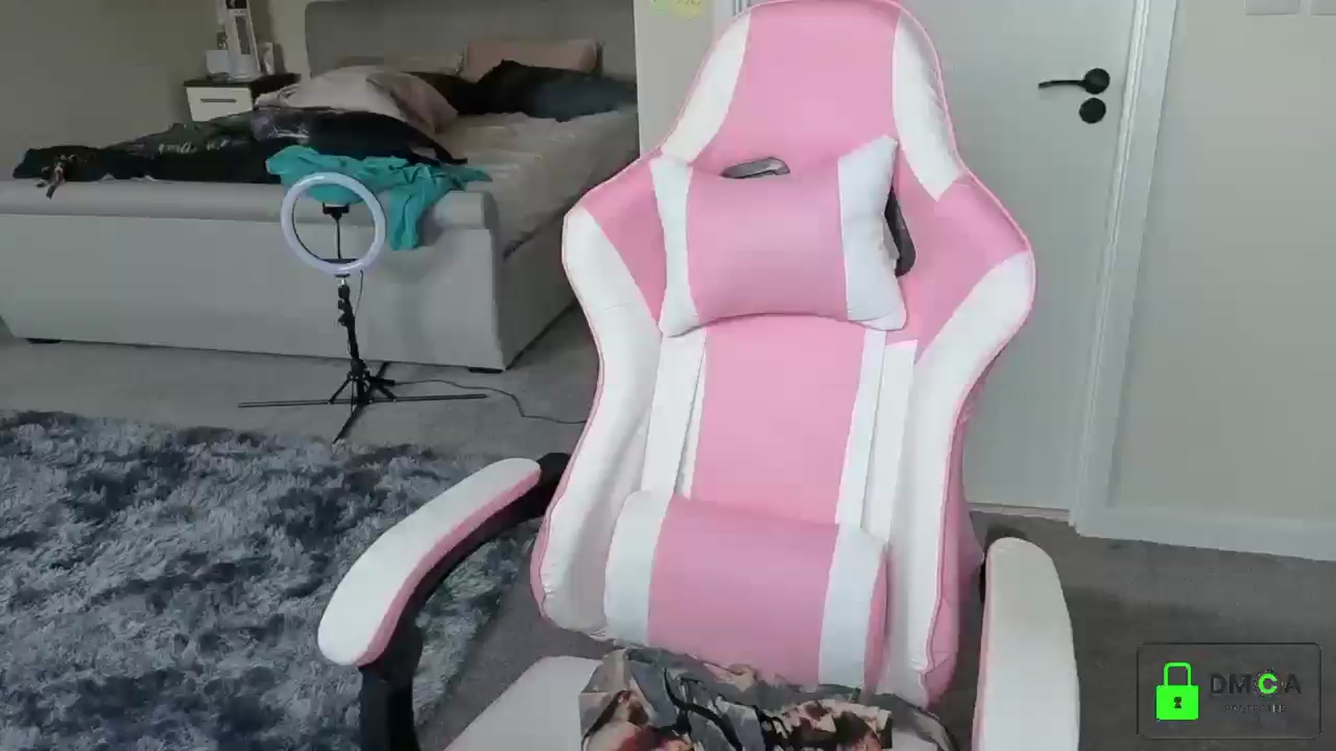 Gallery image thumbnail from Bellanoirxx's myfreecams stream on, 02/21/2026, 11:26 image 16 of 20