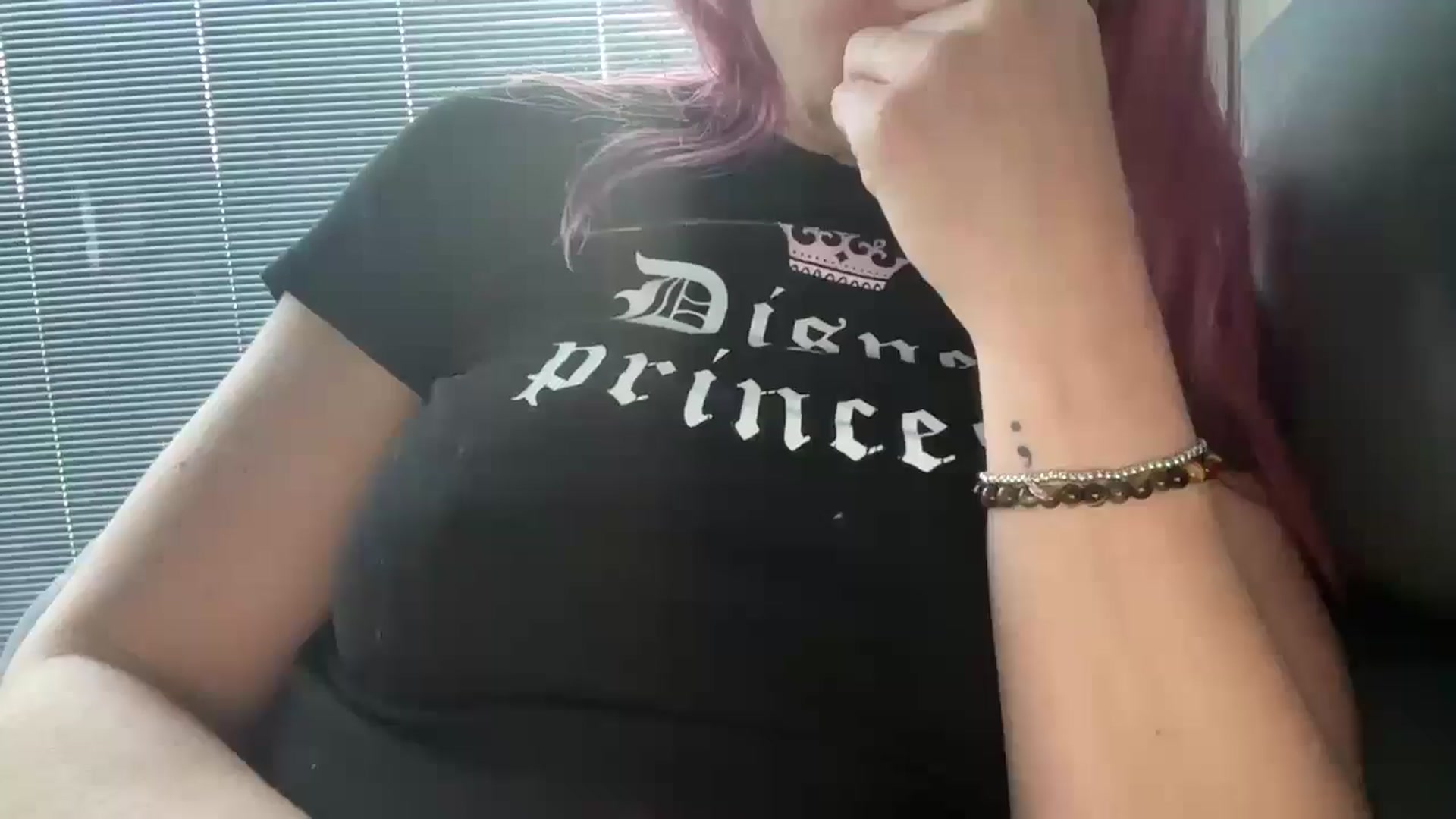 Gallery image thumbnail from Bellanoirxx's myfreecams stream on, 02/22/2026, 10:10 image 3 of 20