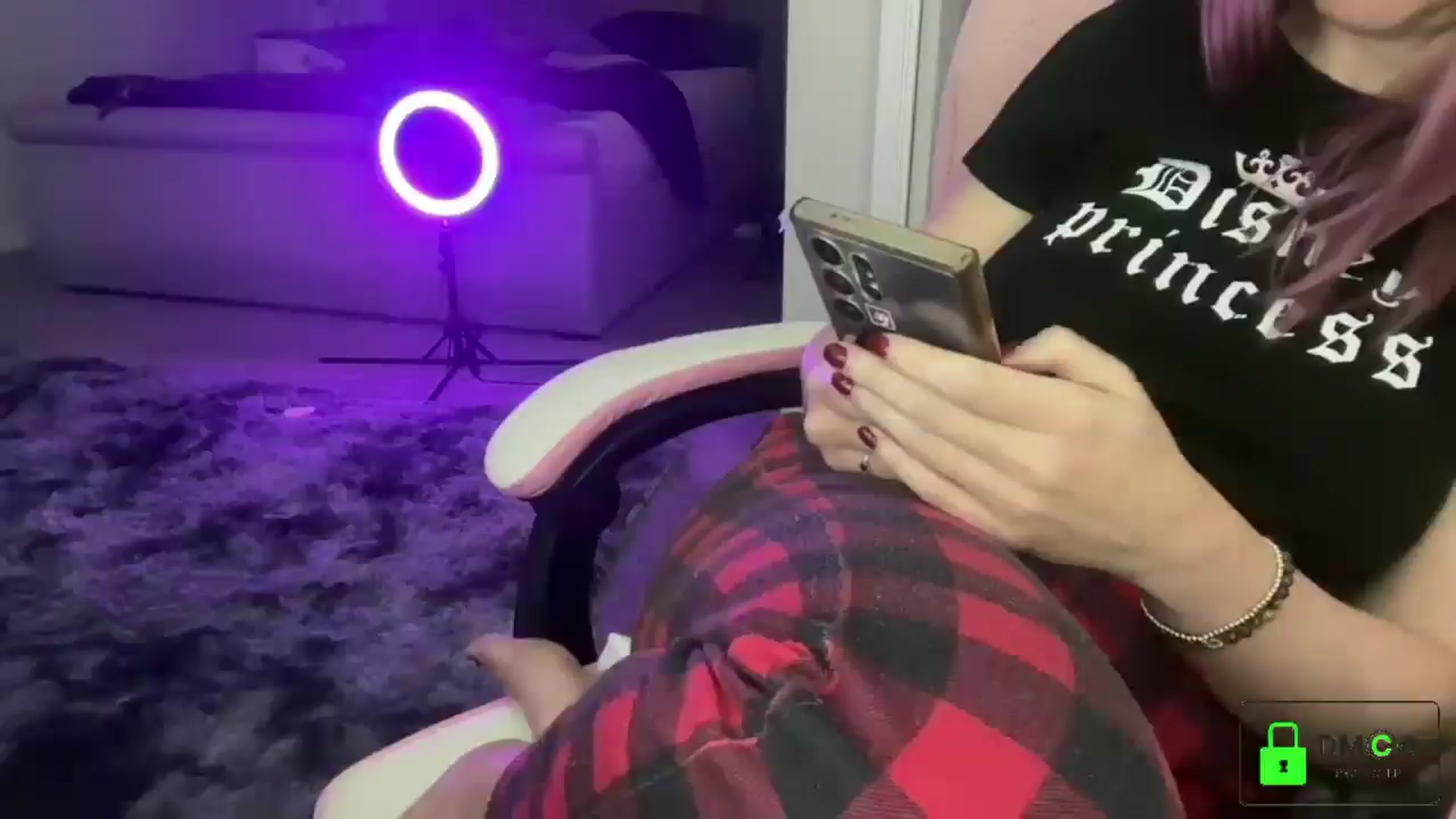 Gallery image thumbnail from Bellanoirxx's myfreecams stream on, 02/23/2026, 24:04 image 19 of 20