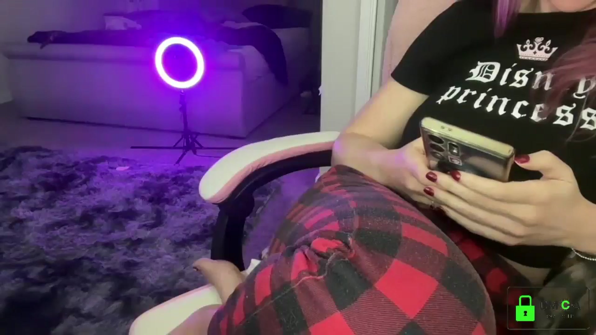 Gallery image thumbnail from Bellanoirxx's myfreecams stream on, 02/23/2026, 24:04 image 16 of 20
