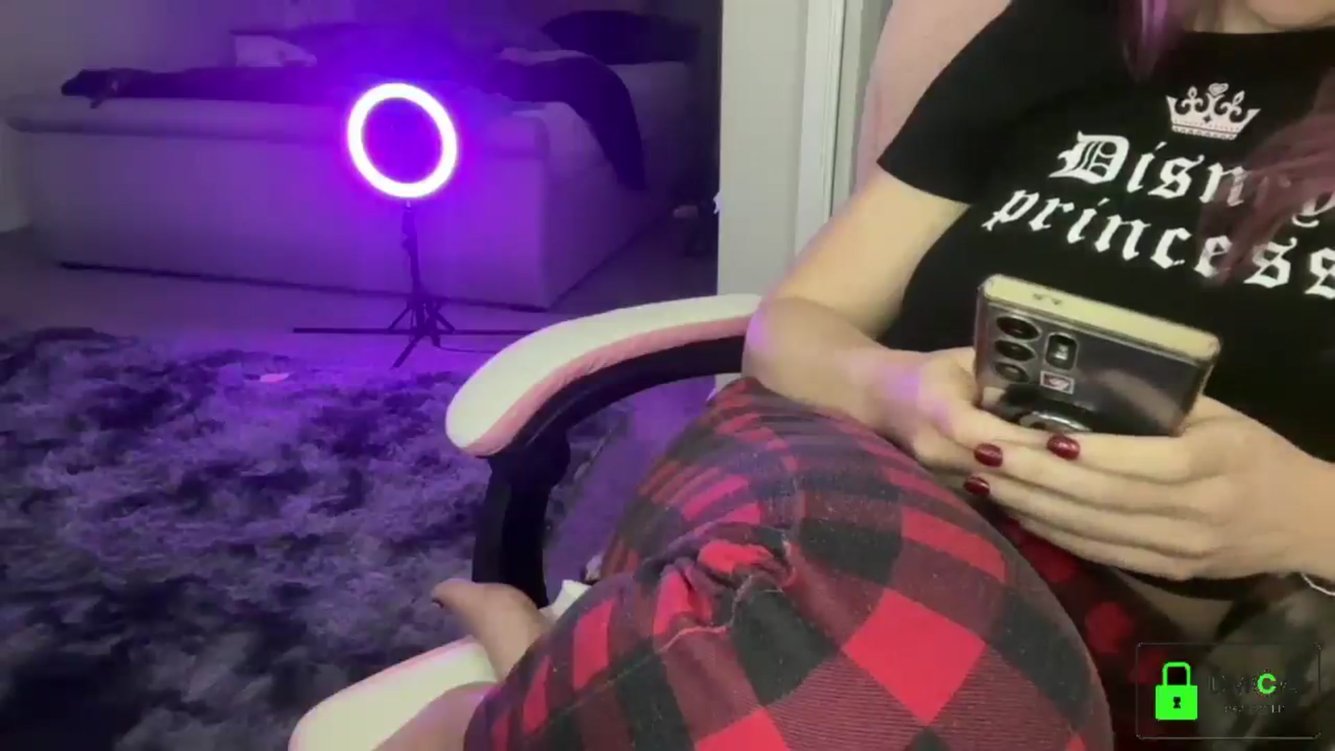 Gallery image thumbnail from Bellanoirxx's myfreecams stream on, 02/23/2026, 24:04 image 18 of 20