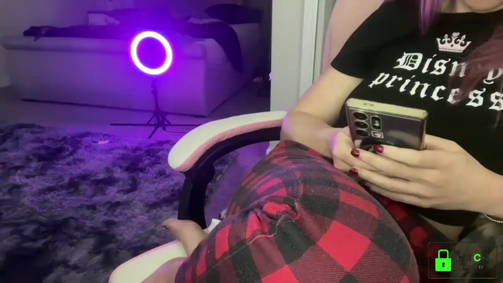 Gallery image thumbnail from Bellanoirxx's myfreecams stream on, 02/23/2026, 24:04 image 17 of 20