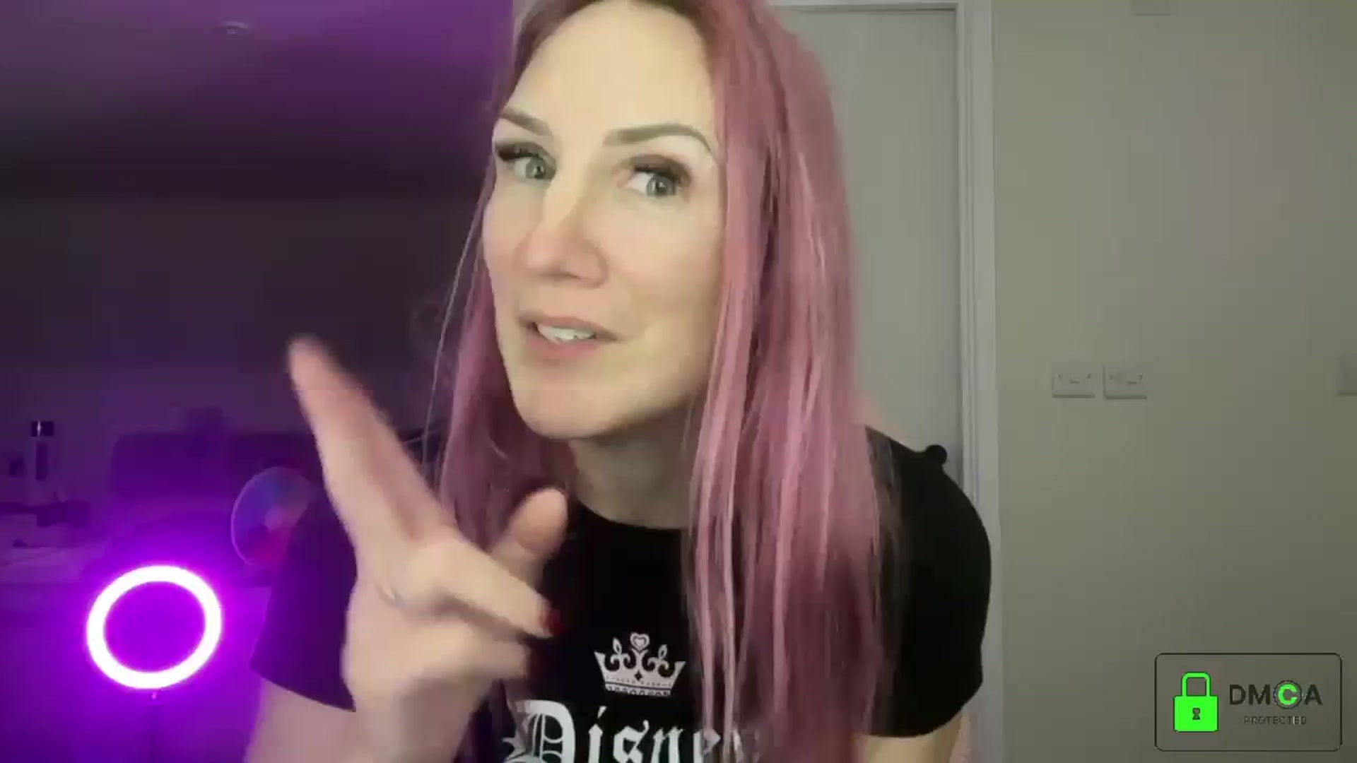 Gallery image thumbnail from Bellanoirxx's myfreecams stream on, 02/24/2026, 24:04 image 1 of 20