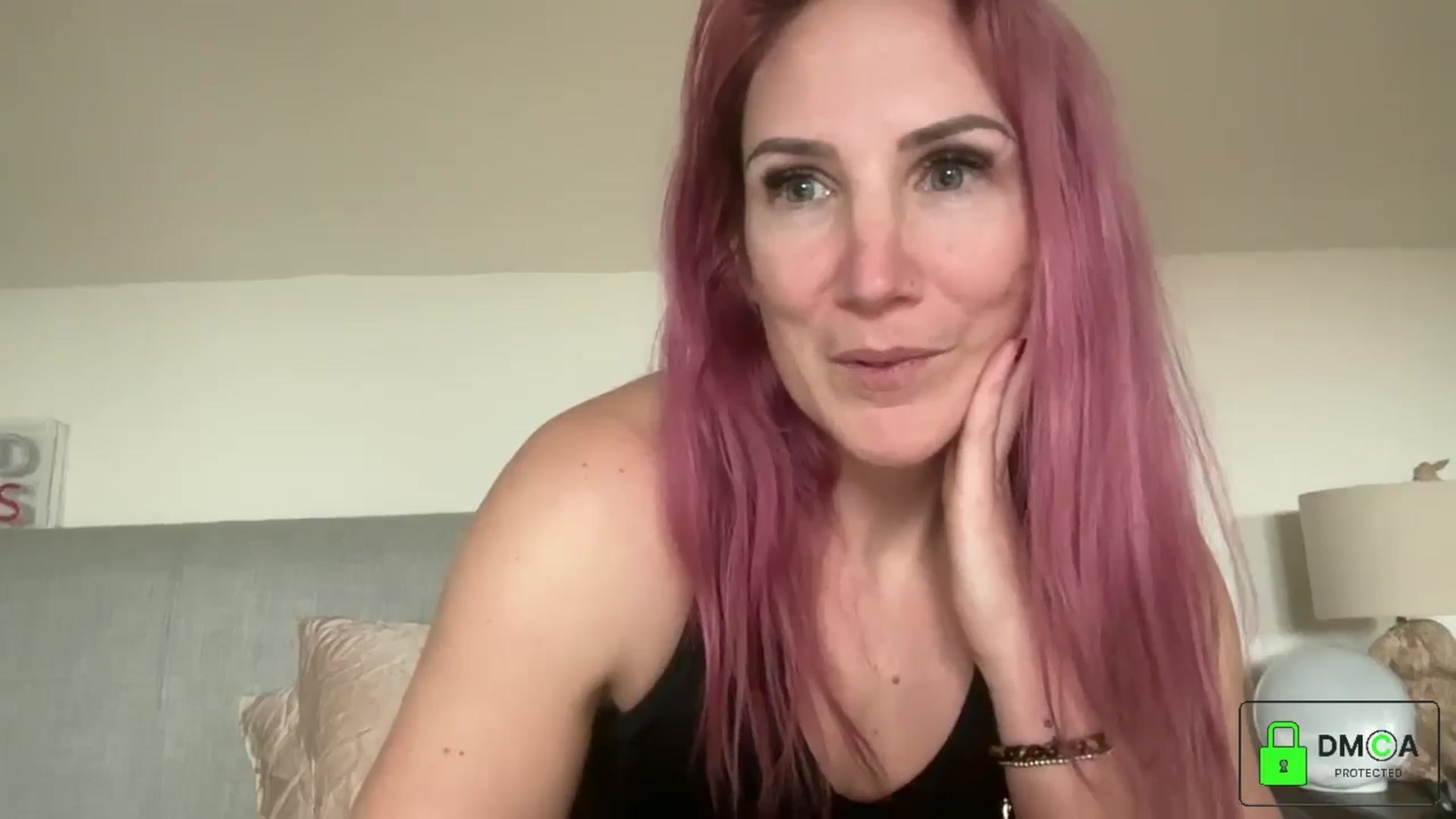 Gallery image thumbnail from Bellanoirxx's myfreecams stream on, 02/25/2026, 12:43 image 13 of 20