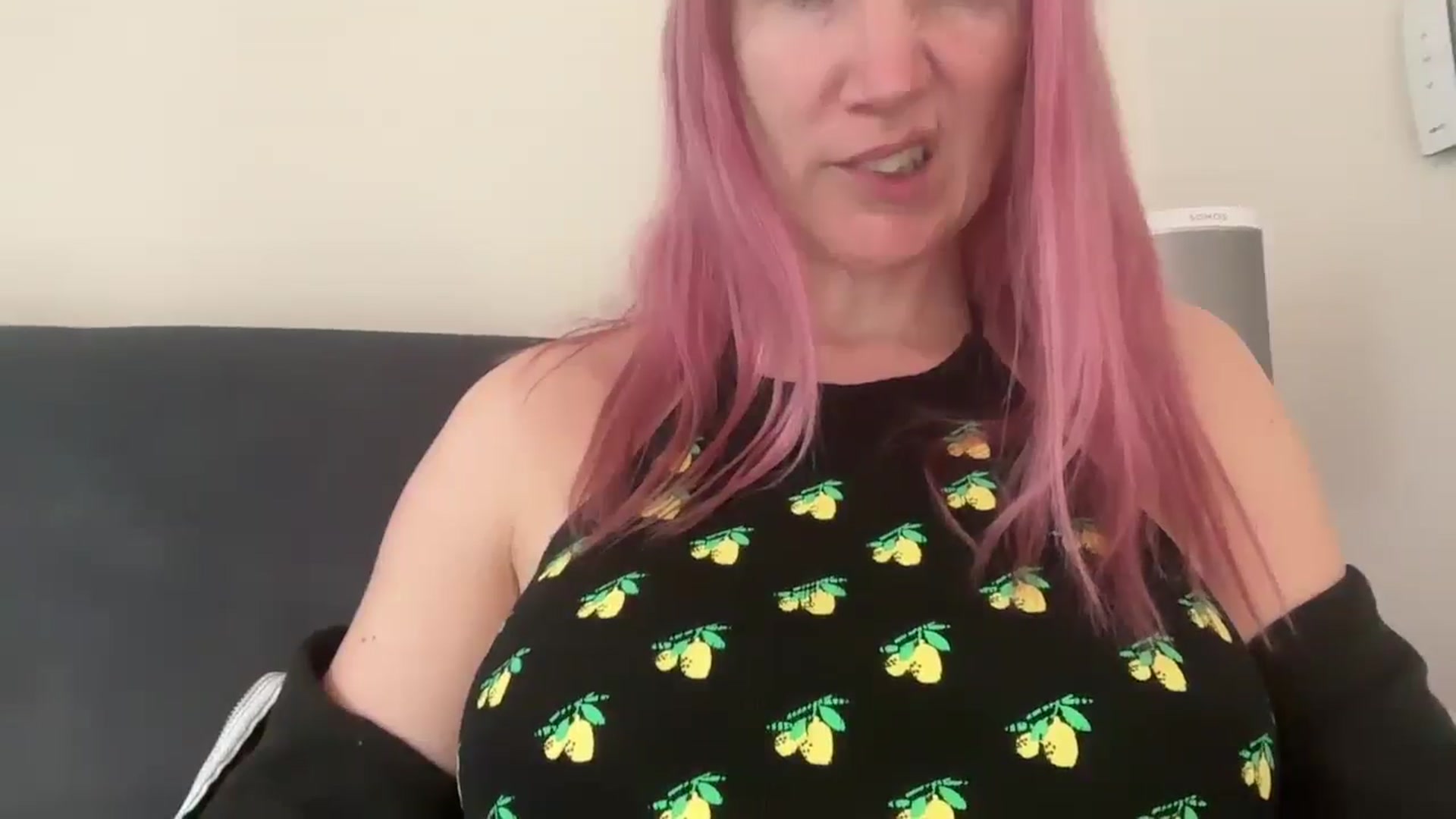 Gallery image thumbnail from Bellanoirxx's myfreecams stream on, 03/05/2026, 10:17 image 12 of 20