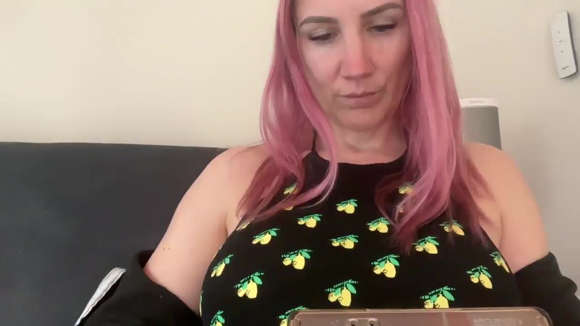 Gallery image thumbnail from Bellanoirxx's myfreecams stream on, 03/05/2026, 10:17 image 19 of 20