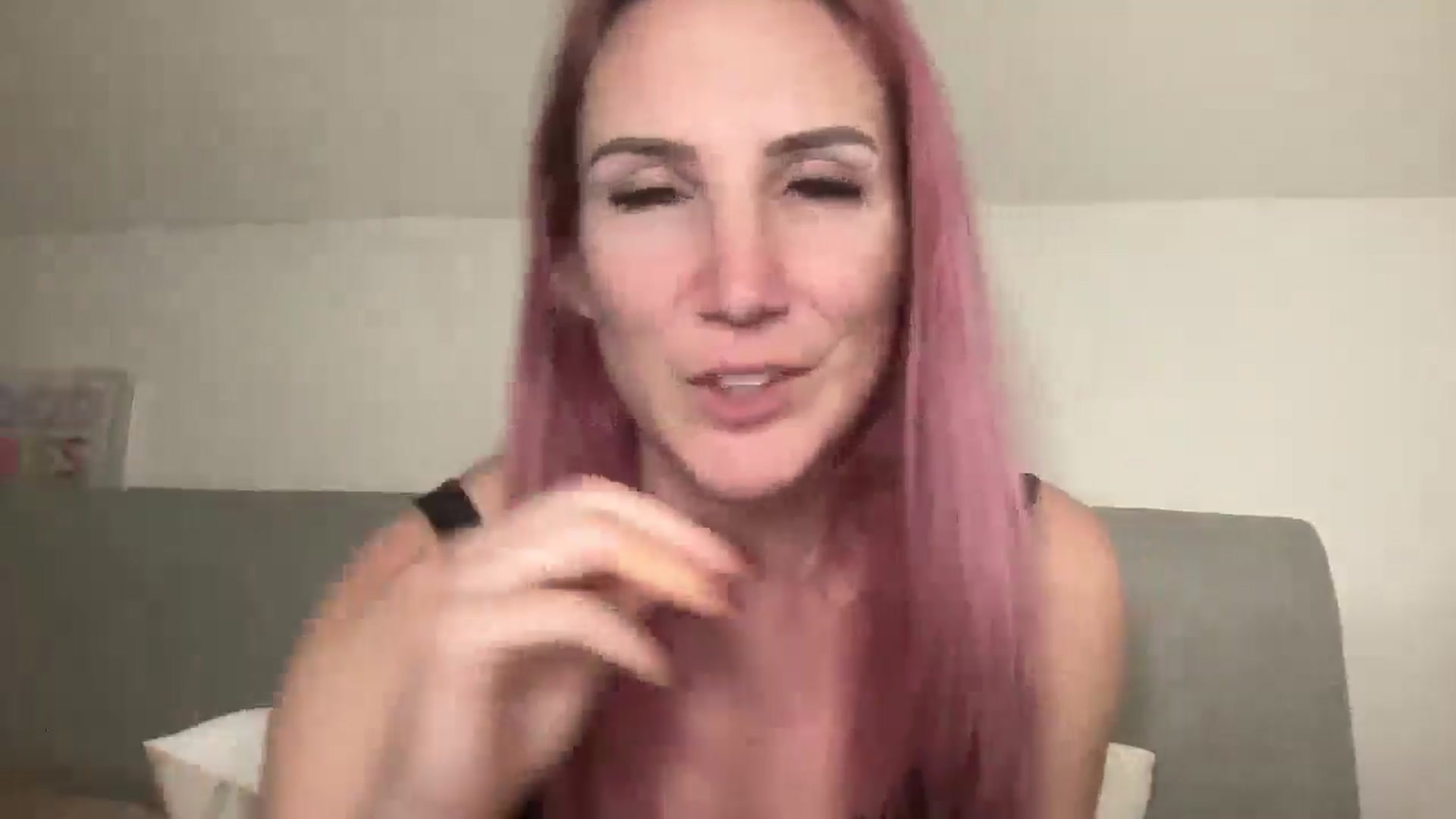 Gallery image thumbnail from Bellanoirxx's myfreecams stream on, 03/07/2026, 24:42 image 5 of 20