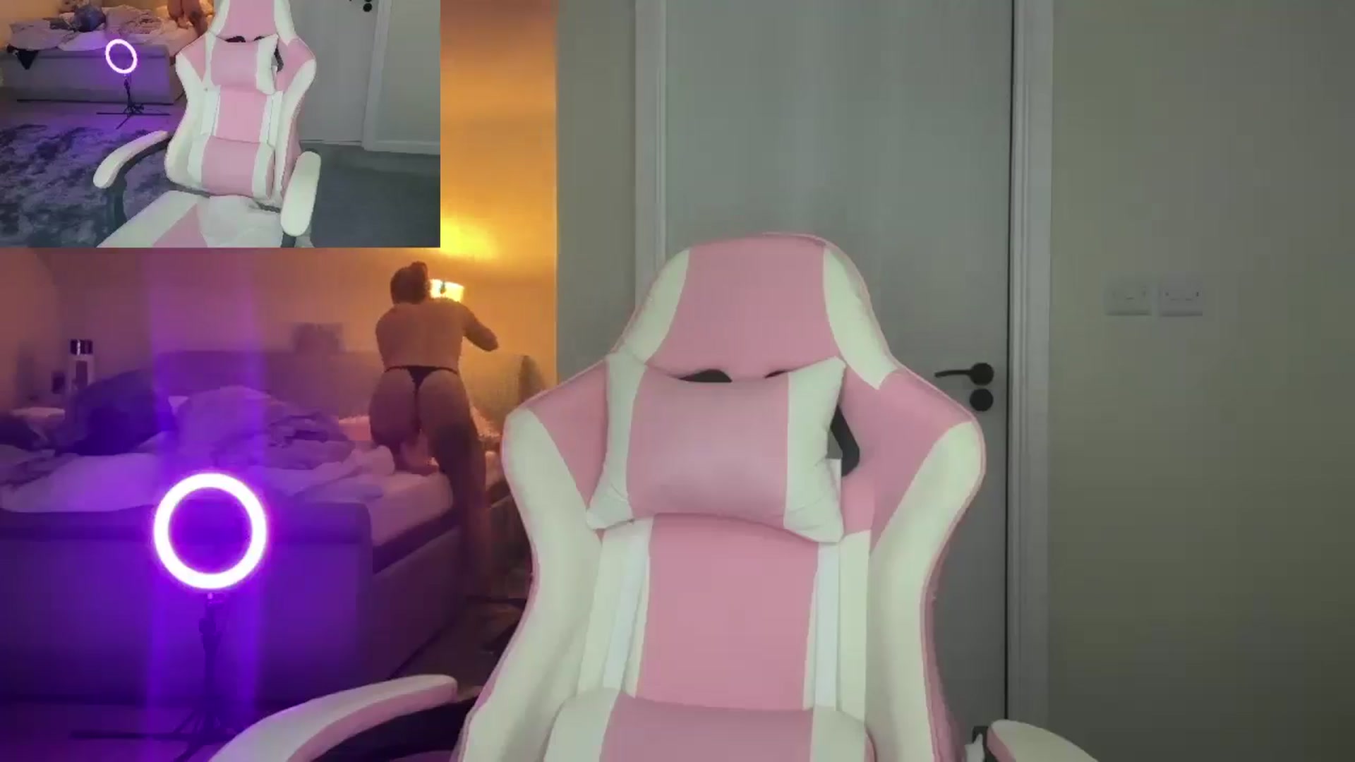 Gallery image thumbnail from Bellanoirxx's myfreecams stream on, 03/10/2026, 23:33 image 2 of 20