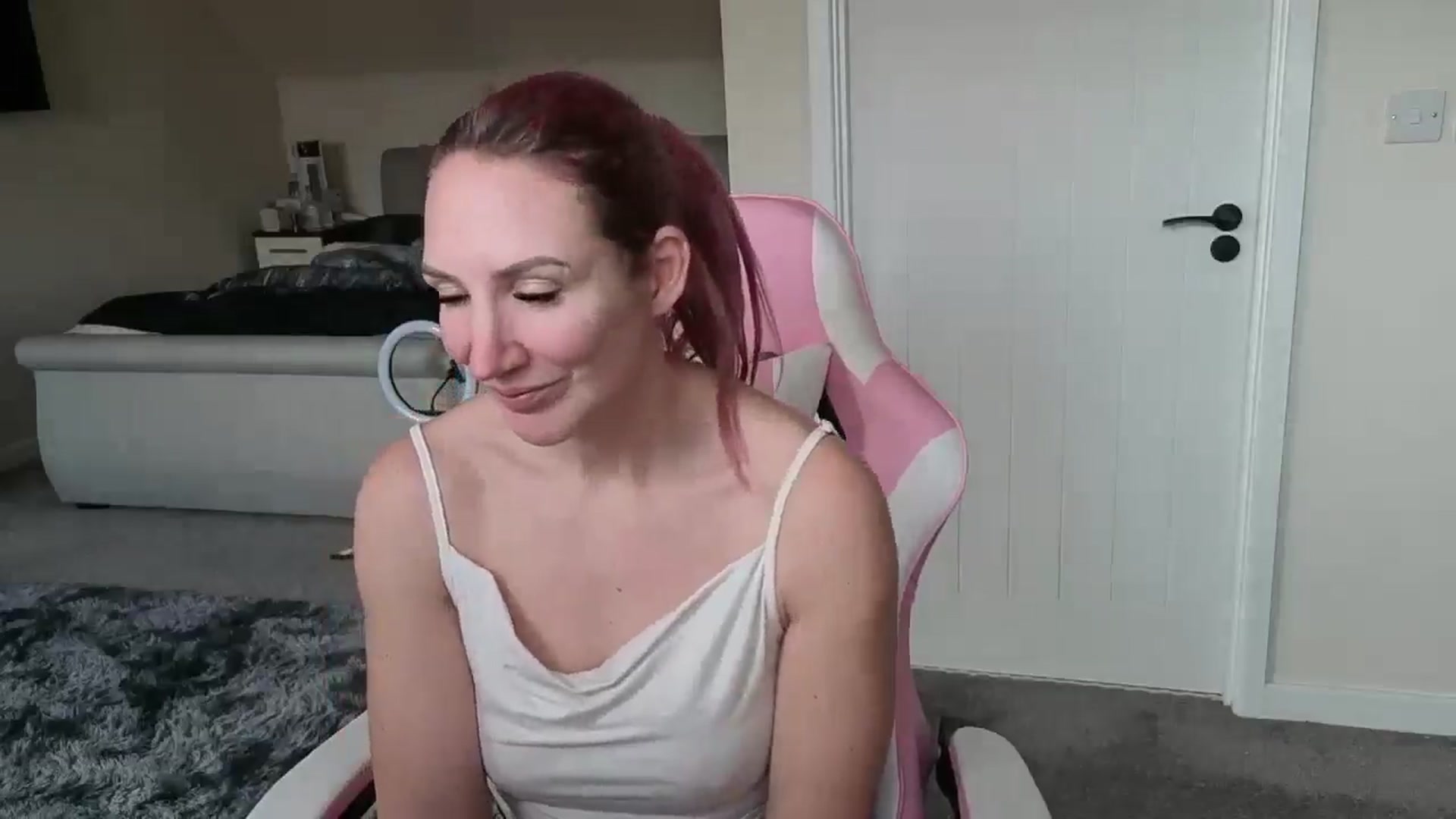 Gallery image thumbnail from Bellanoirxx's myfreecams stream on, 03/11/2026, 09:31 image 19 of 20