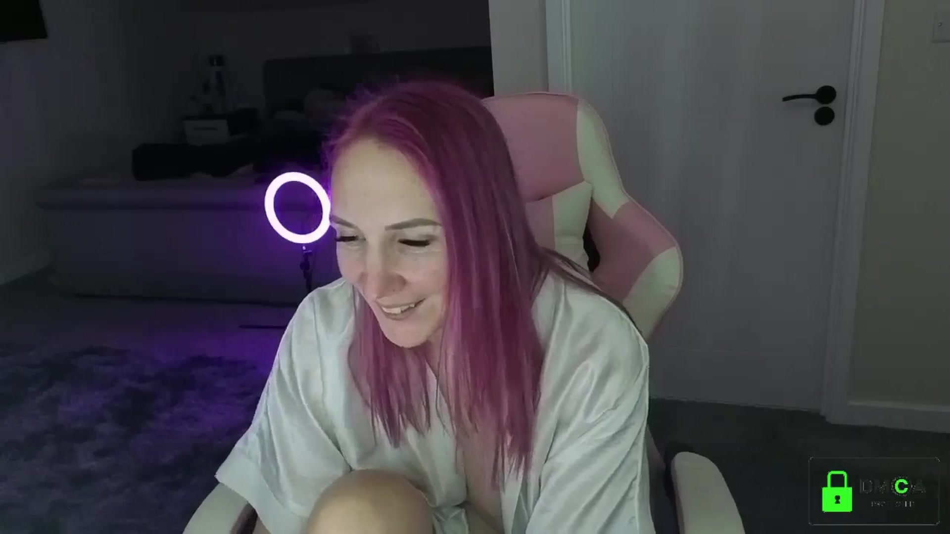 Gallery image thumbnail from Bellanoirxx's myfreecams stream on, 03/14/2026, 24:01 image 17 of 20