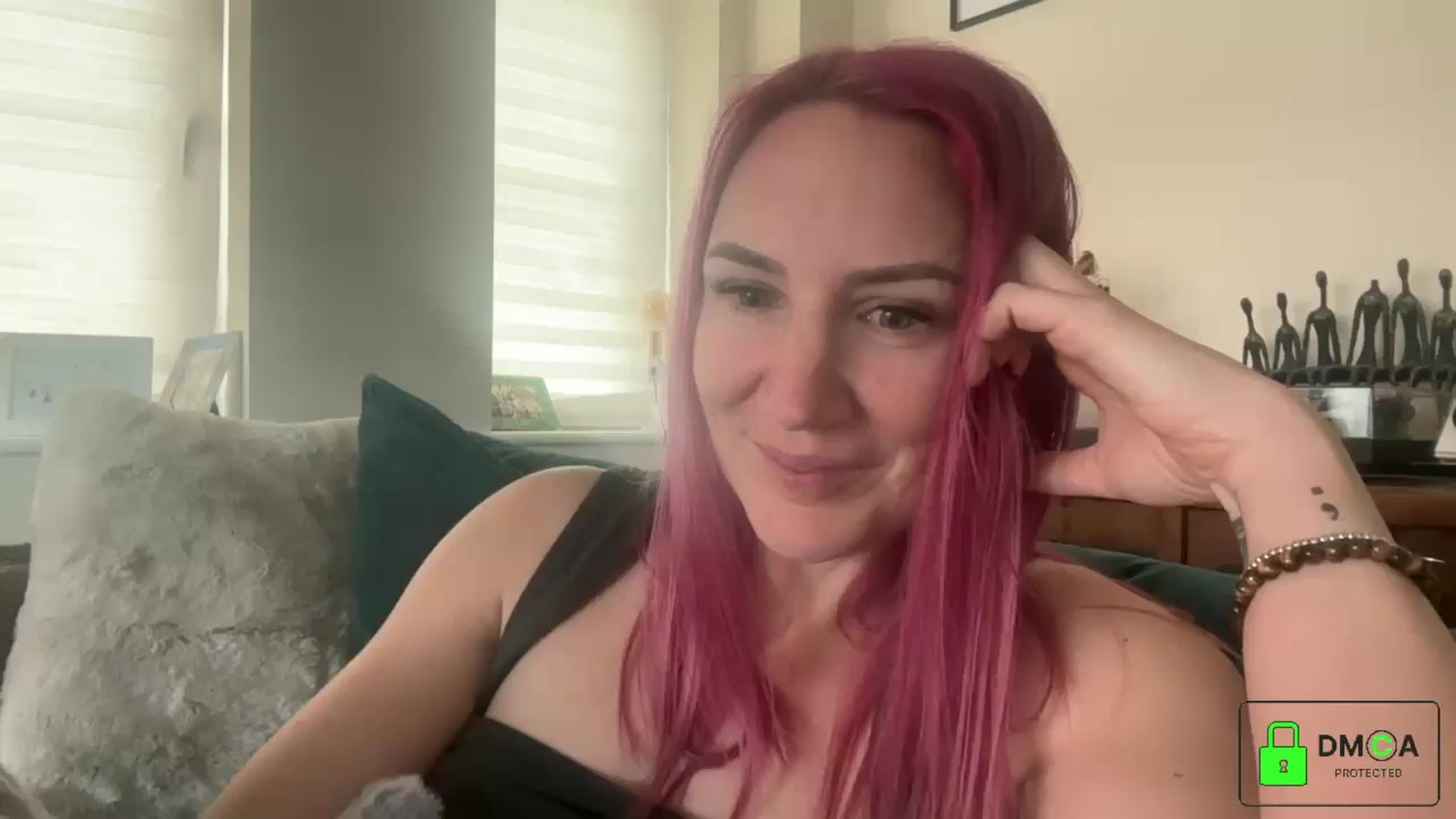 Gallery image thumbnail from Bellanoirxx's myfreecams stream on, 03/22/2026, 09:25 image 20 of 20
