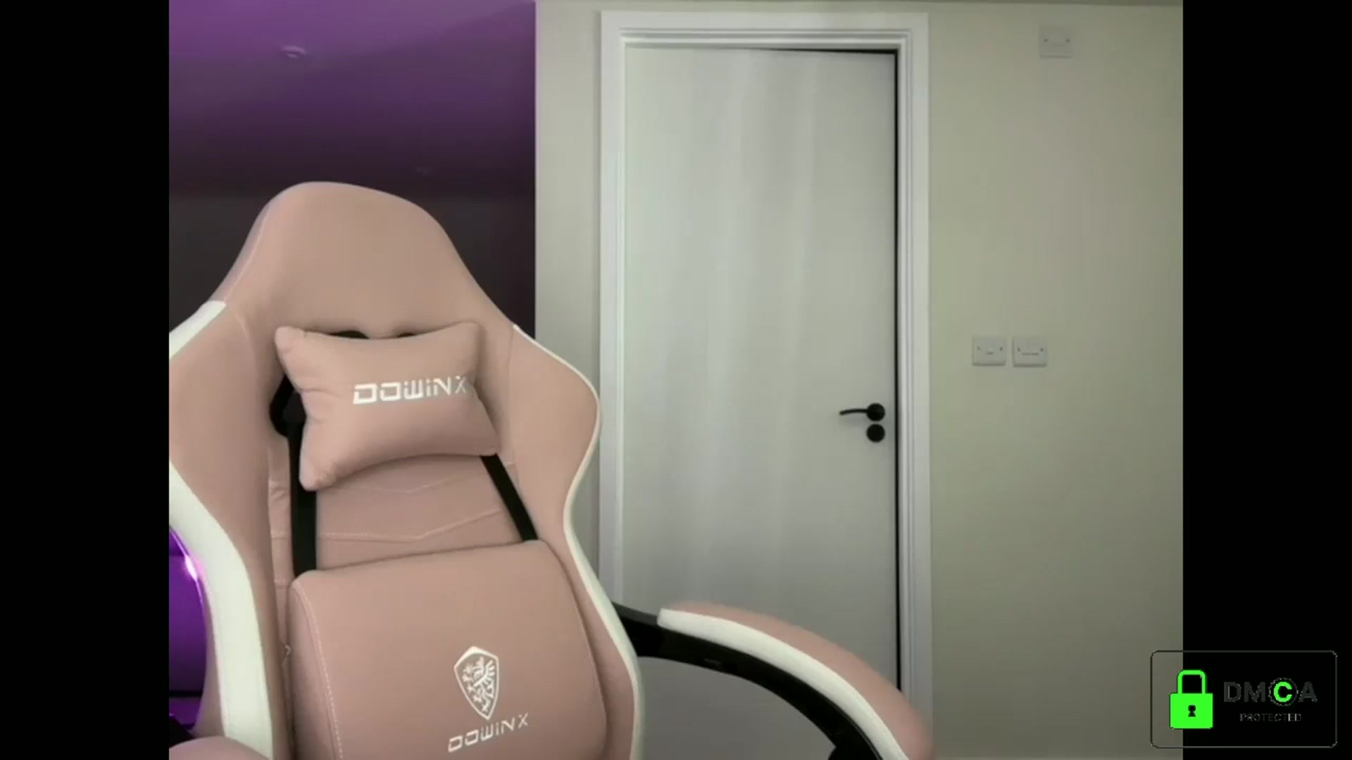 Gallery image thumbnail from Bellanoirxx's myfreecams stream on, 03/23/2026, 23:28 image 5 of 20