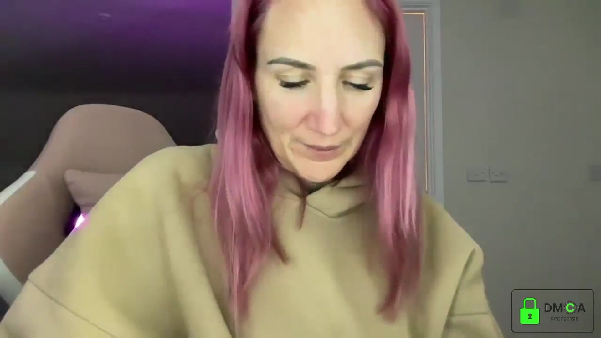 Gallery image thumbnail from Bellanoirxx's myfreecams stream on, 03/24/2026, 21:54 image 12 of 20