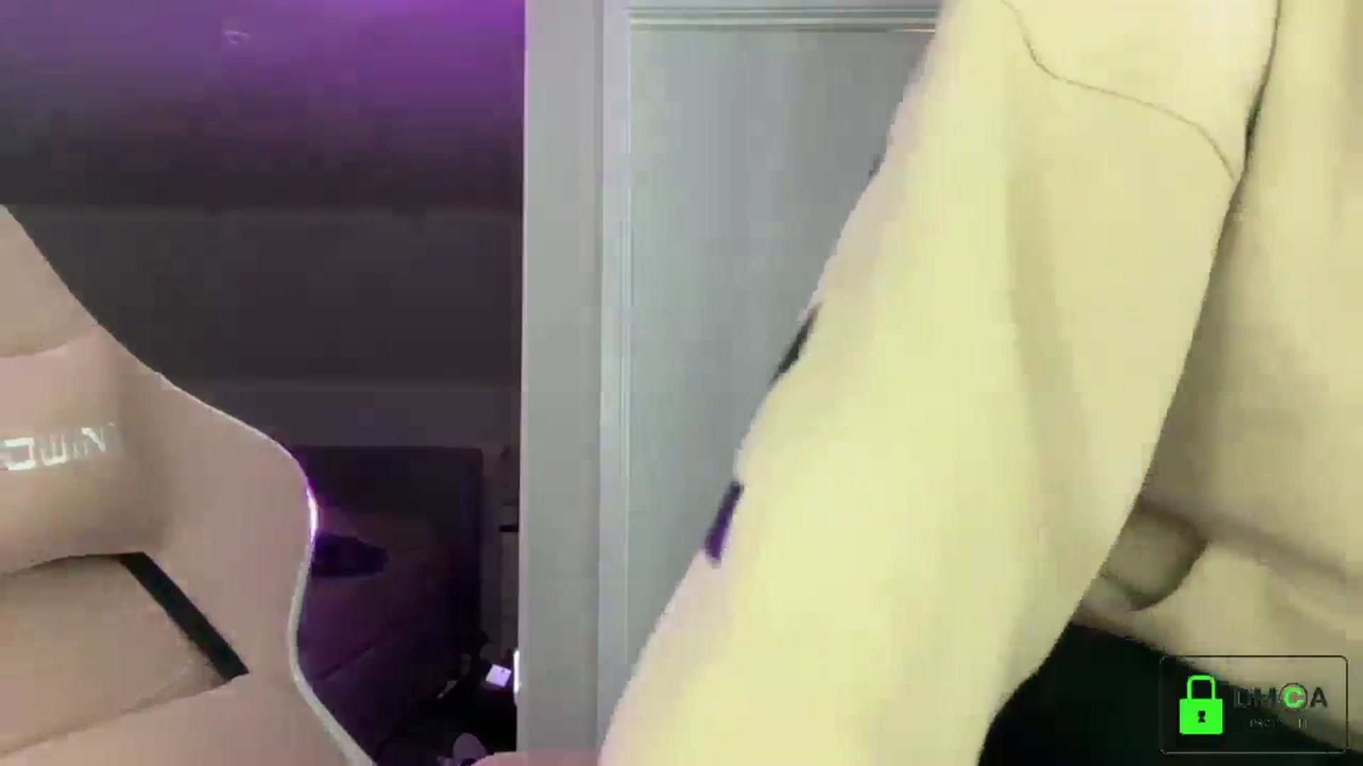 Gallery image thumbnail from Bellanoirxx's myfreecams stream on, 03/24/2026, 21:54 image 14 of 20