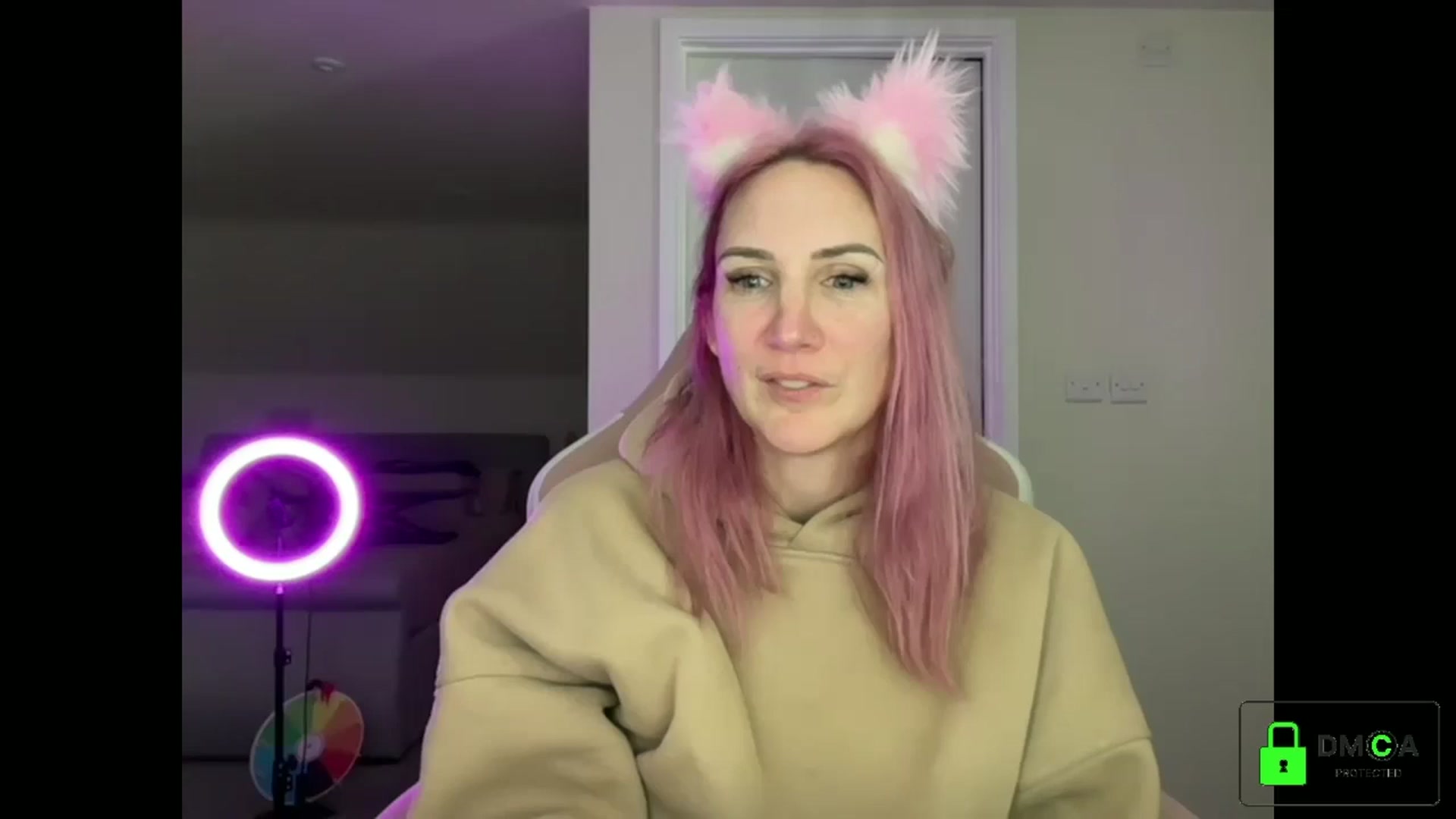 Gallery image thumbnail from Bellanoirxx's myfreecams stream on, 03/25/2026, 23:04 image 14 of 20