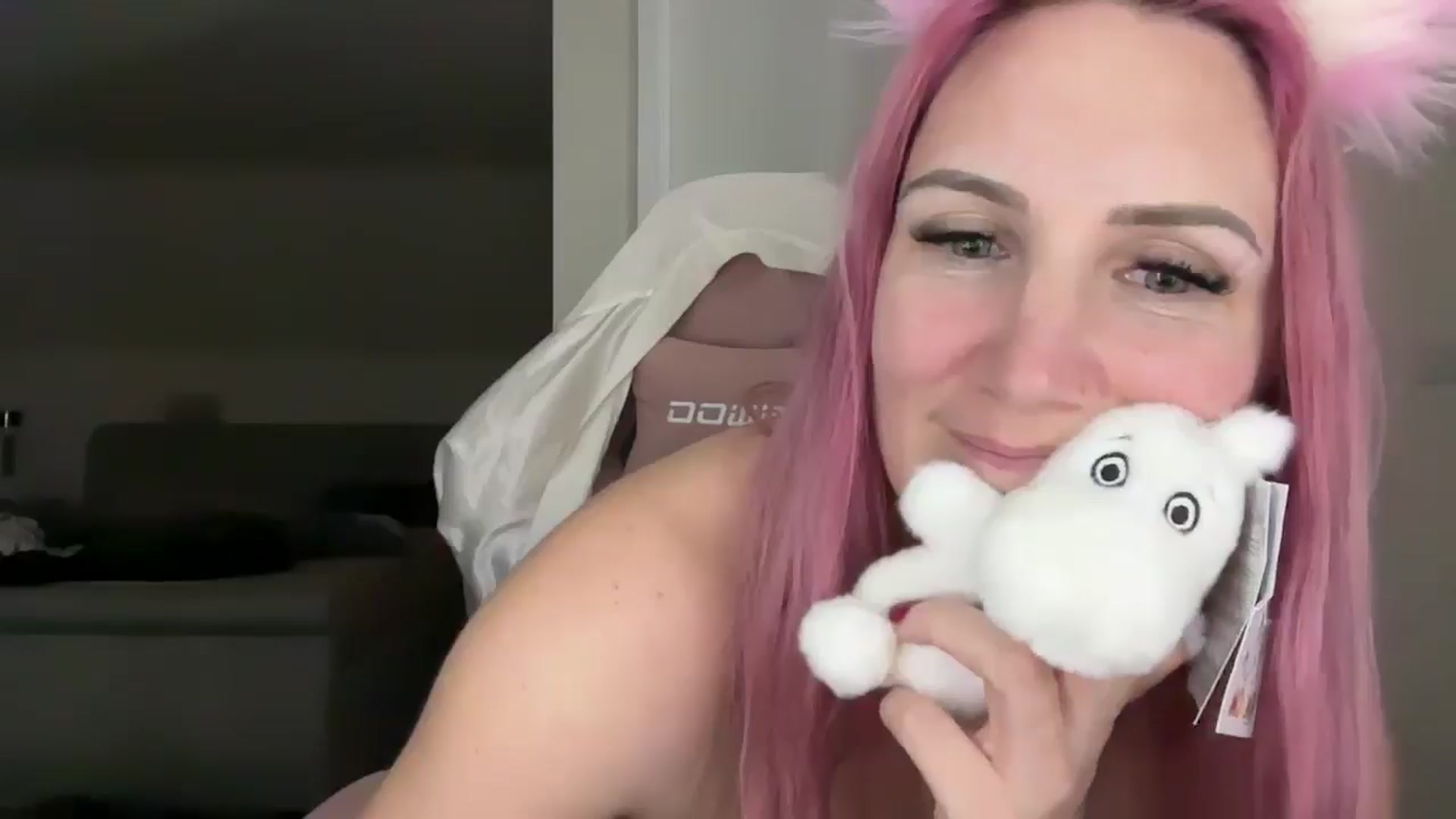 Gallery image thumbnail from Bellanoirxx's myfreecams stream on, 03/30/2026, 22:25 image 8 of 20