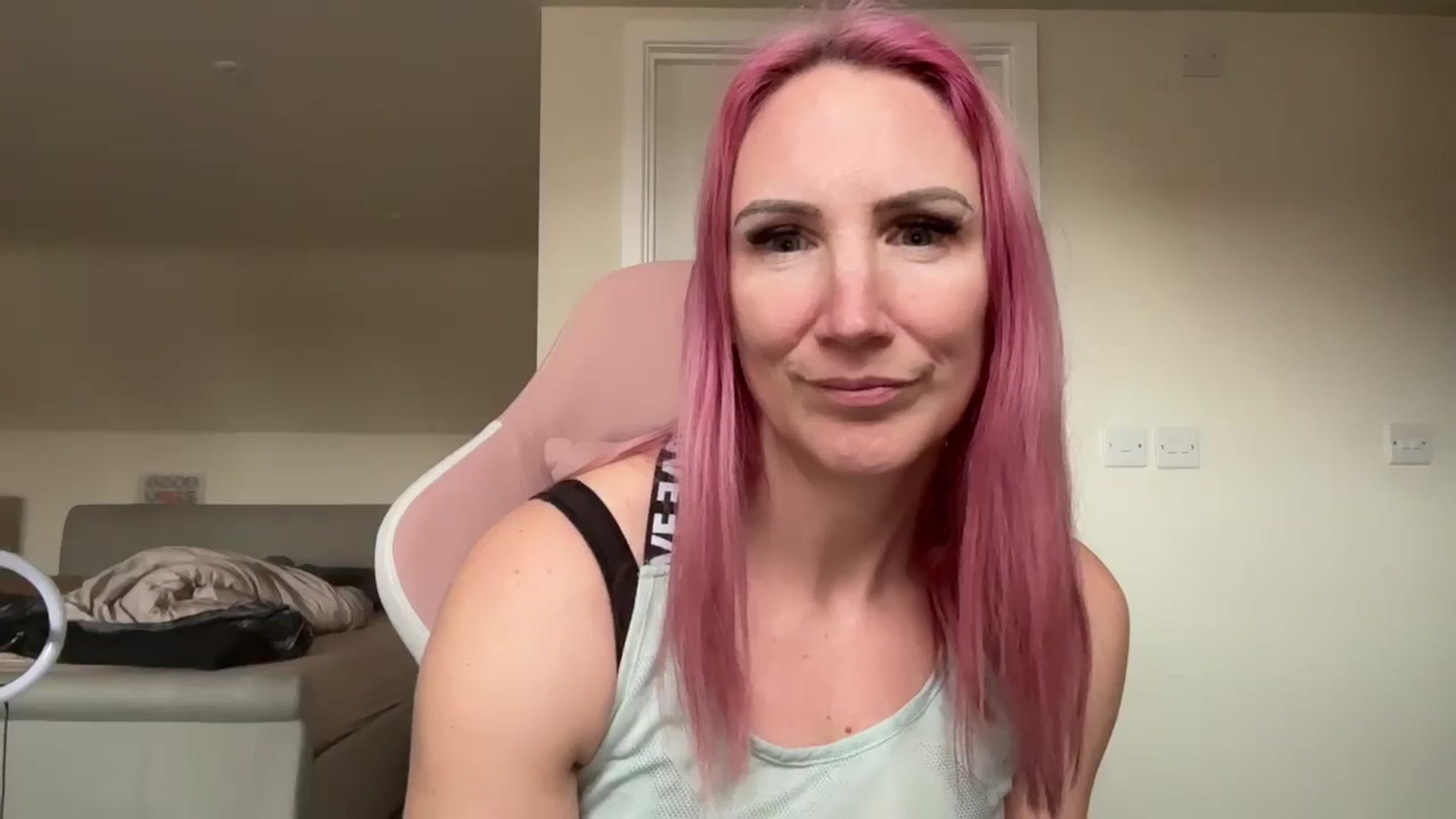 Gallery image thumbnail from Bellanoirxx's myfreecams stream on, 04/01/2026, 14:22 image 20 of 20