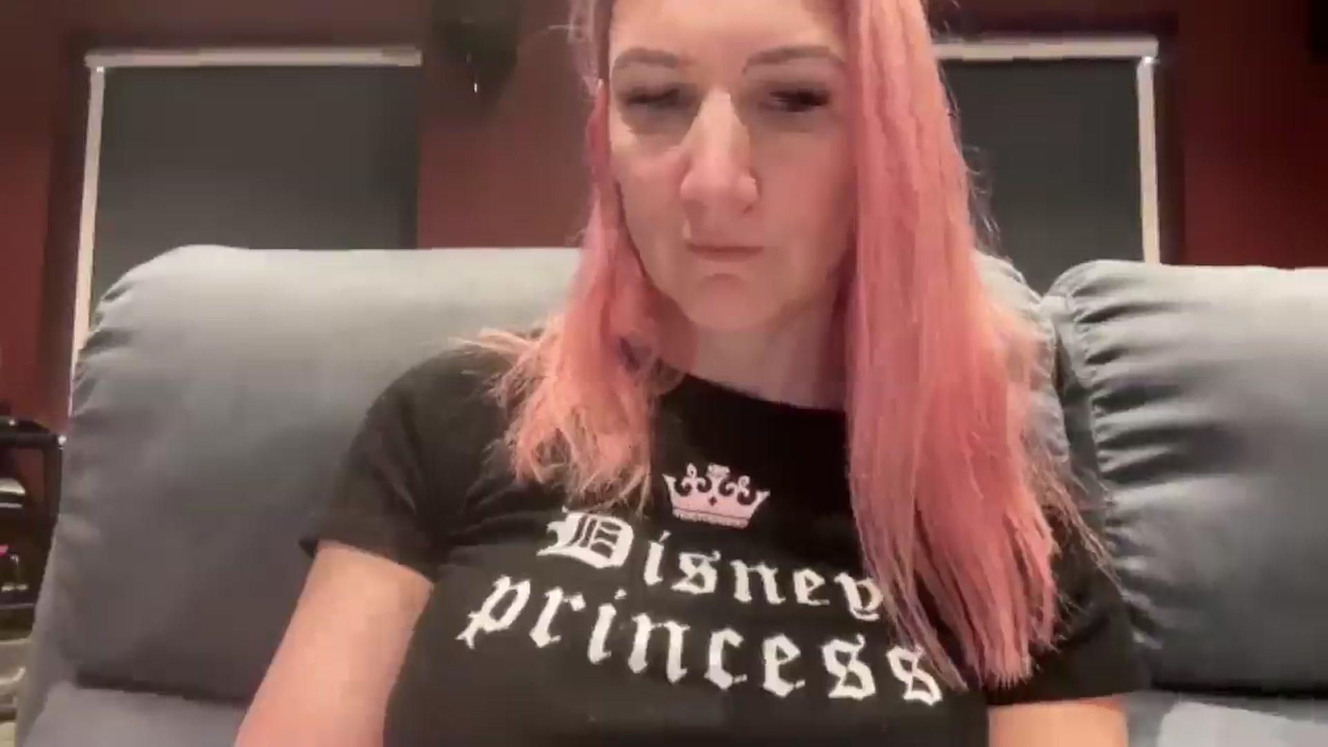 Gallery image thumbnail from Bellanoirxx's myfreecams stream on, 04/05/2026, 10:35 image 3 of 20