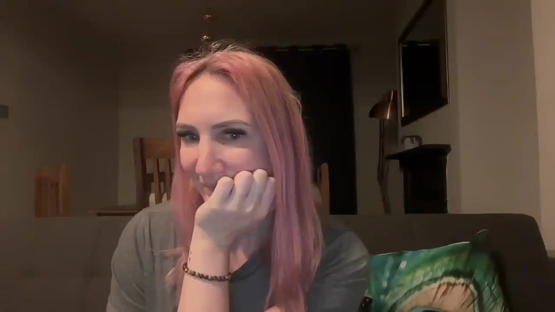Gallery image thumbnail from Bellanoirxx's myfreecams stream on, 04/06/2026, 21:59 image 18 of 20