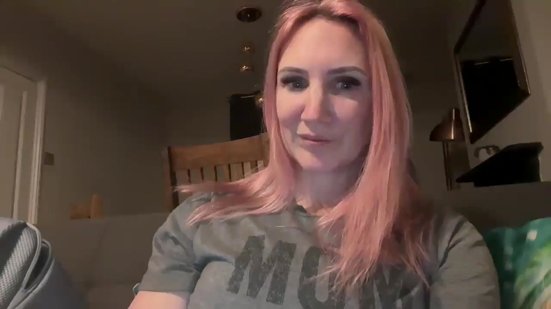 Gallery image thumbnail from Bellanoirxx's myfreecams stream on, 04/06/2026, 22:44 image 14 of 20
