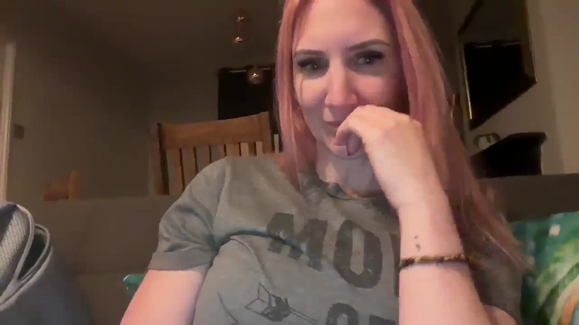 Gallery image thumbnail from Bellanoirxx's myfreecams stream on, 04/06/2026, 22:44 image 6 of 20