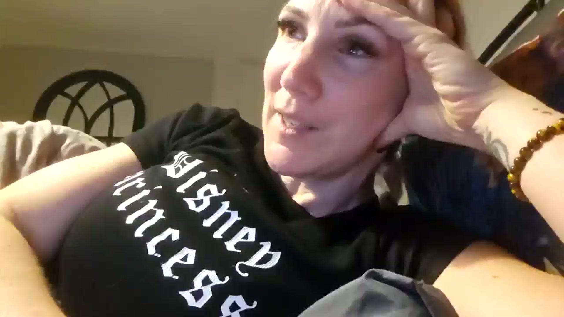 Gallery image thumbnail from Bellanoirxx's myfreecams stream on, 04/07/2026, 20:57 image 18 of 20