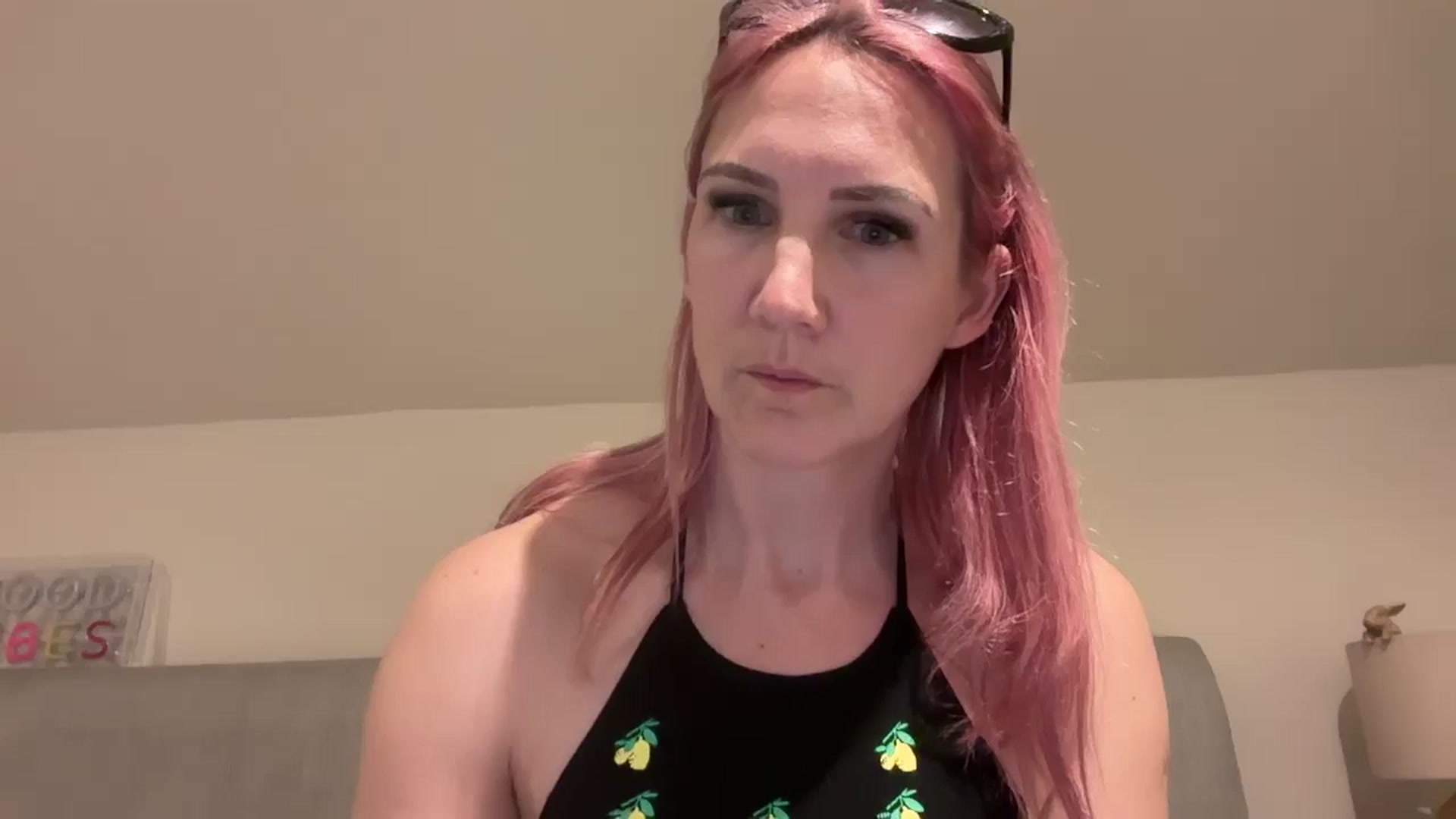 Gallery image thumbnail from Bellanoirxx's myfreecams stream on, 04/08/2026, 22:01 image 1 of 20