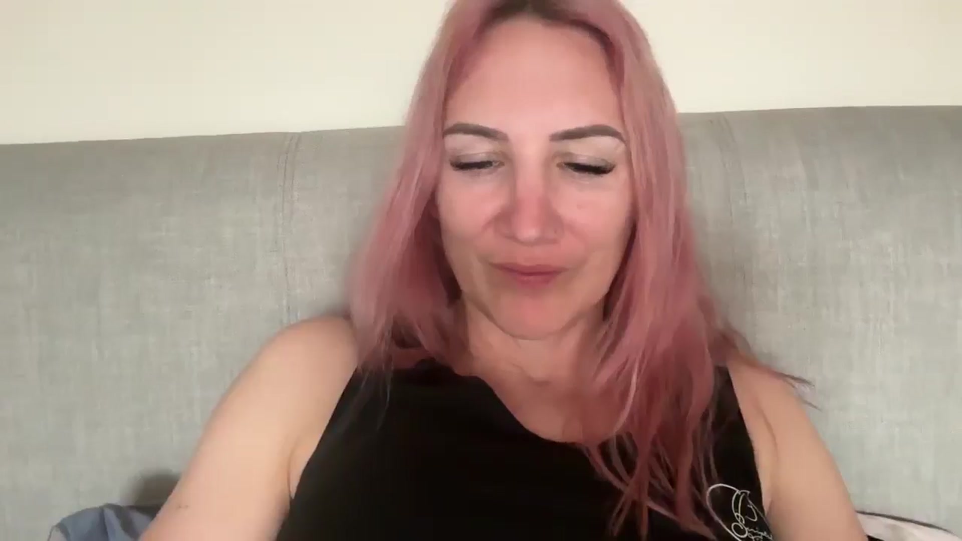 Gallery image thumbnail from Bellanoirxx's myfreecams stream on, 04/09/2026, 14:24 image 13 of 20