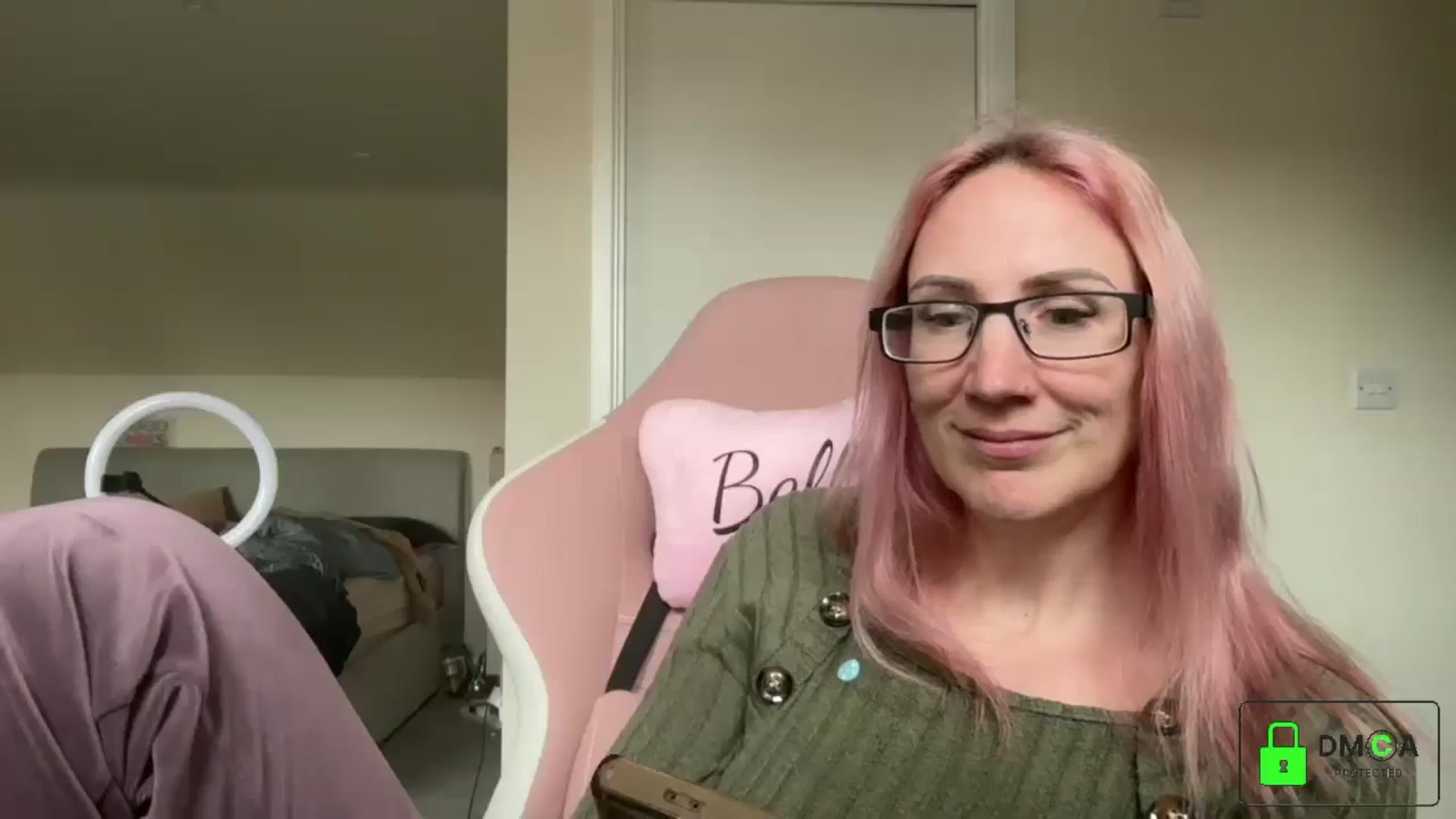Gallery image thumbnail from Bellanoirxx's myfreecams stream on, 04/14/2026, 11:05 image 10 of 20