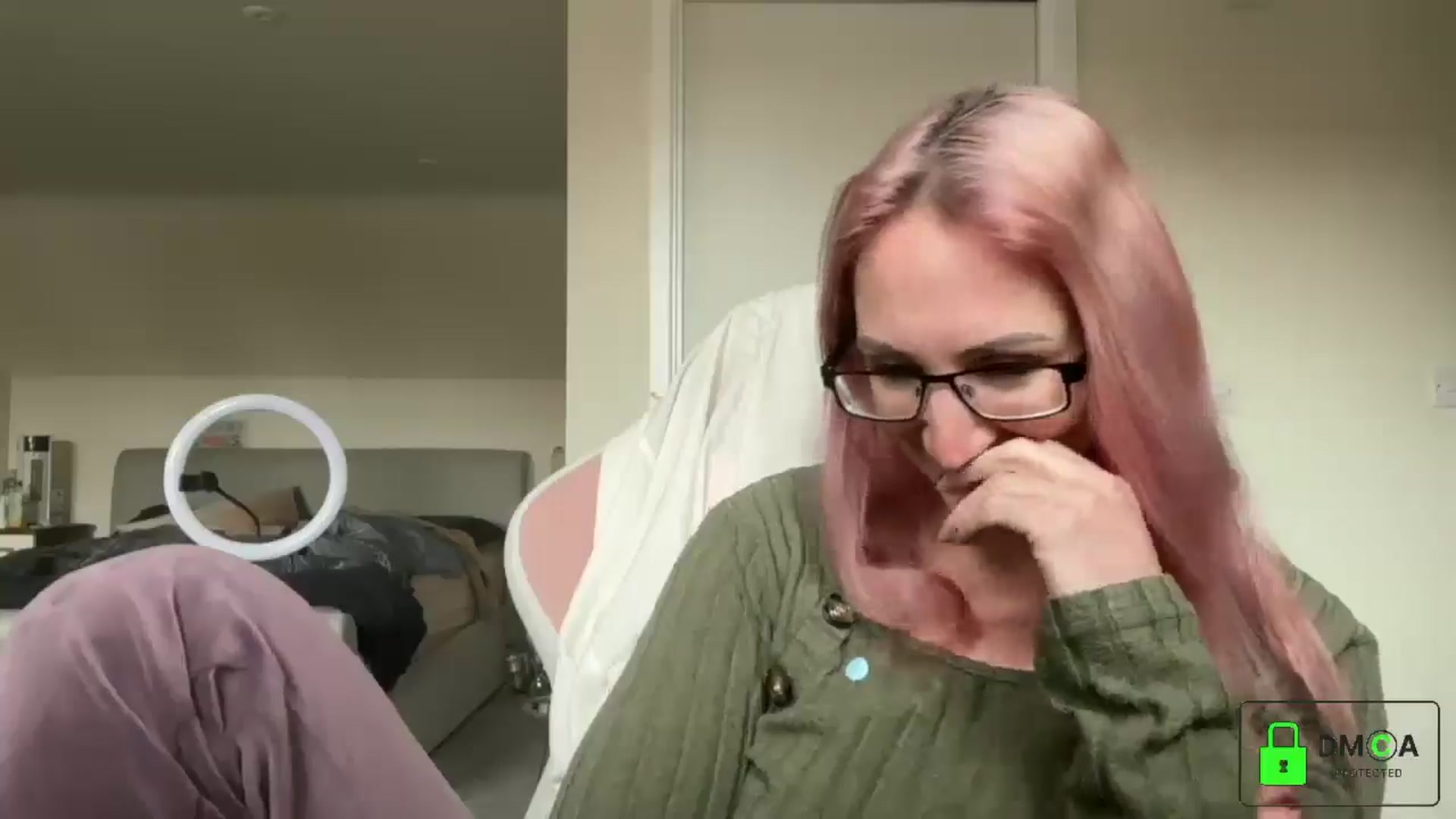 Gallery image thumbnail from Bellanoirxx's myfreecams stream on, 04/14/2026, 11:05 image 4 of 20