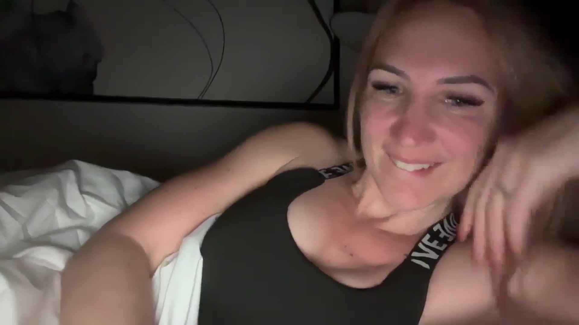 Gallery image thumbnail from Bellanoirxx's myfreecams stream on, 05/03/2026, 09:05 image 5 of 20