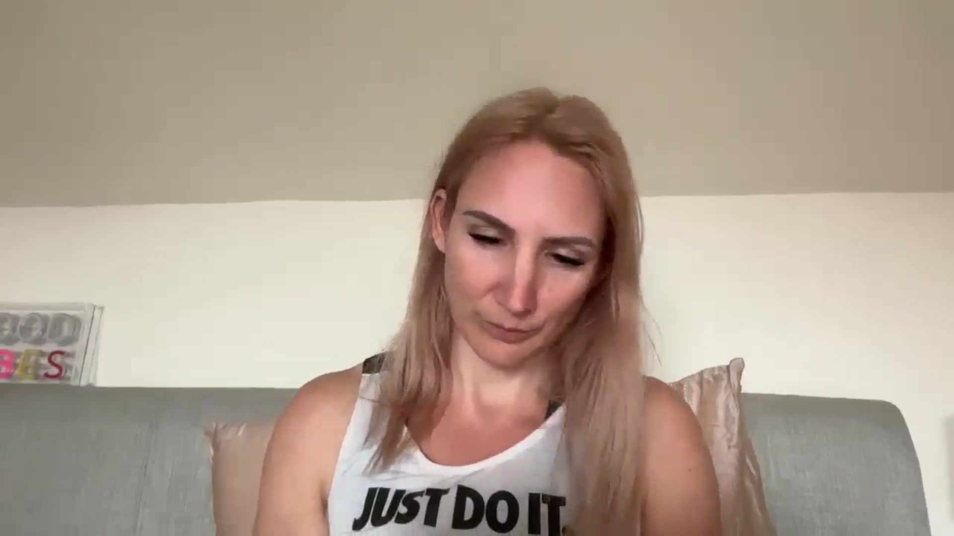 Gallery image thumbnail from Bellanoirxx's myfreecams stream on, 05/07/2026, 10:47 image 15 of 20