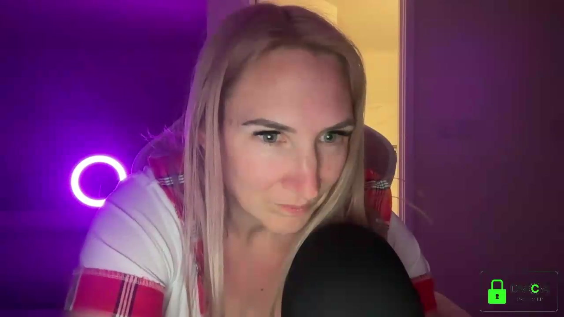 Gallery image thumbnail from Bellanoirxx's myfreecams stream on, 05/11/2026, 23:02 image 12 of 20