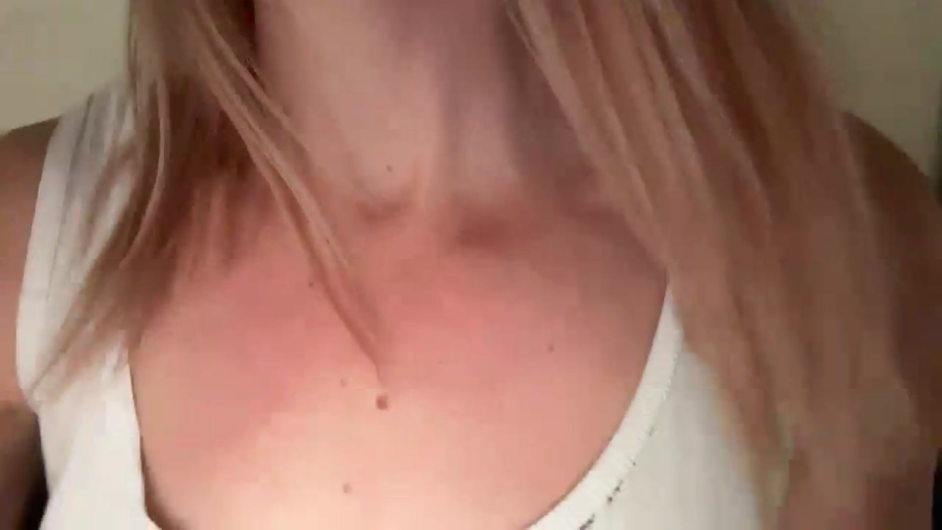 Gallery image thumbnail from Bellanoirxx's myfreecams stream on, 05/12/2026, 10:36 image 8 of 20