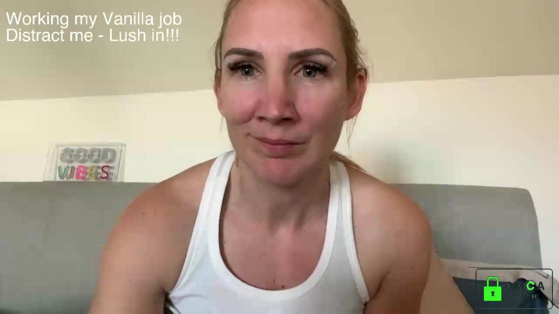 Gallery image thumbnail from Bellanoirxx's myfreecams stream on, 05/14/2026, 14:37 image 3 of 20