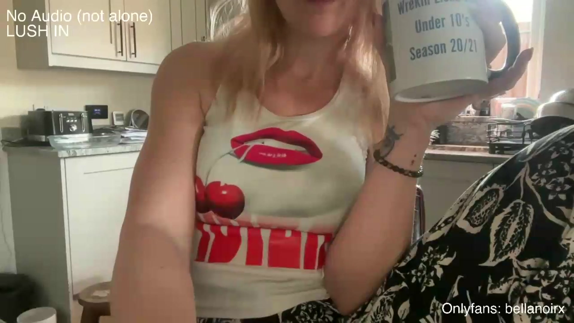 Gallery image thumbnail from Bellanoirxx's myfreecams stream on, 05/18/2026, 07:30 image 20 of 20