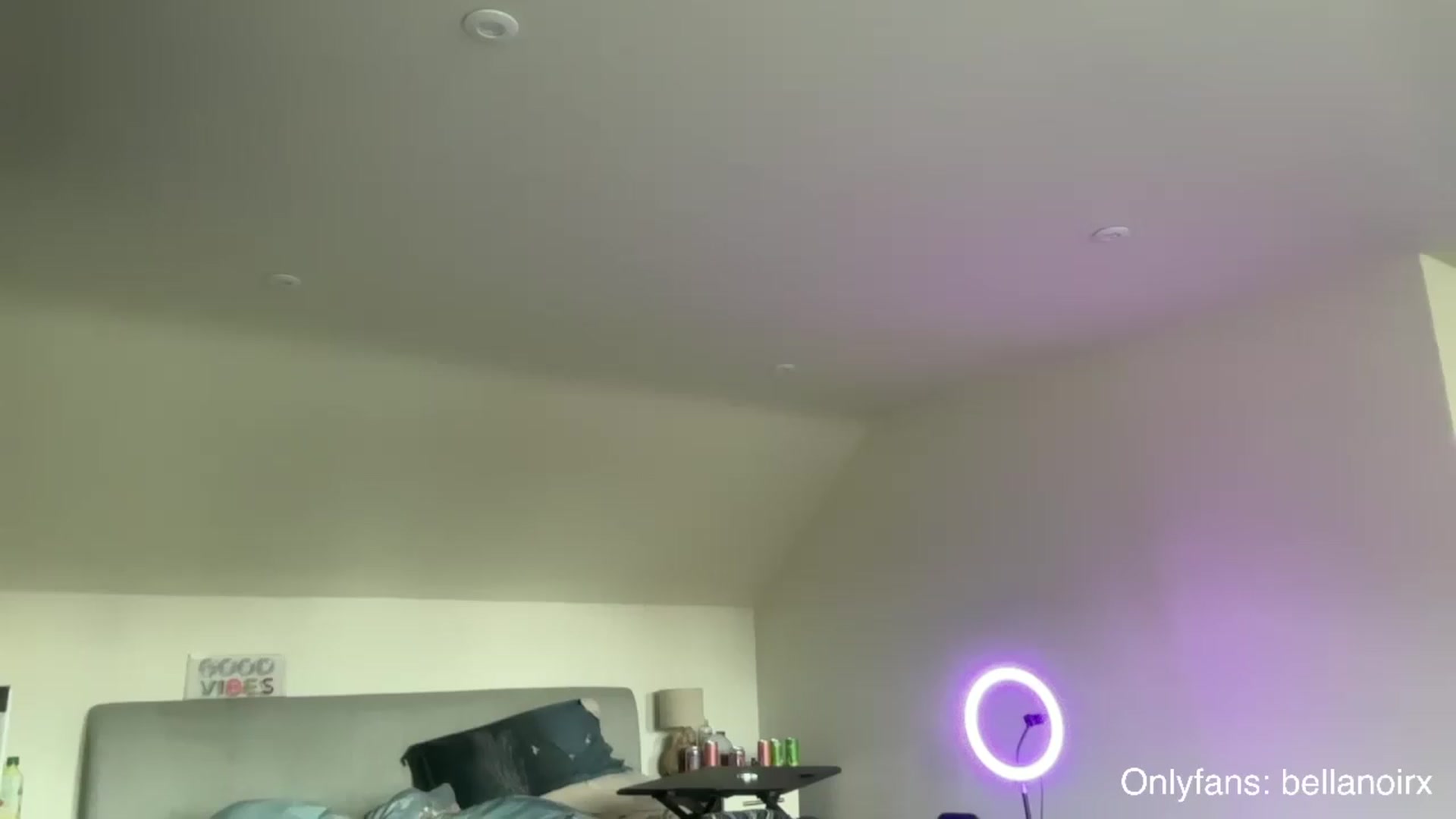 Gallery image thumbnail from Bellanoirxx's myfreecams stream on, 05/18/2026, 07:30 image 16 of 20