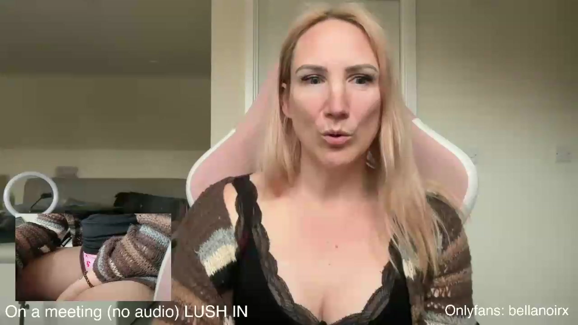 Gallery image thumbnail from Bellanoirxx's myfreecams stream on, 05/19/2026, 09:13 image 5 of 20