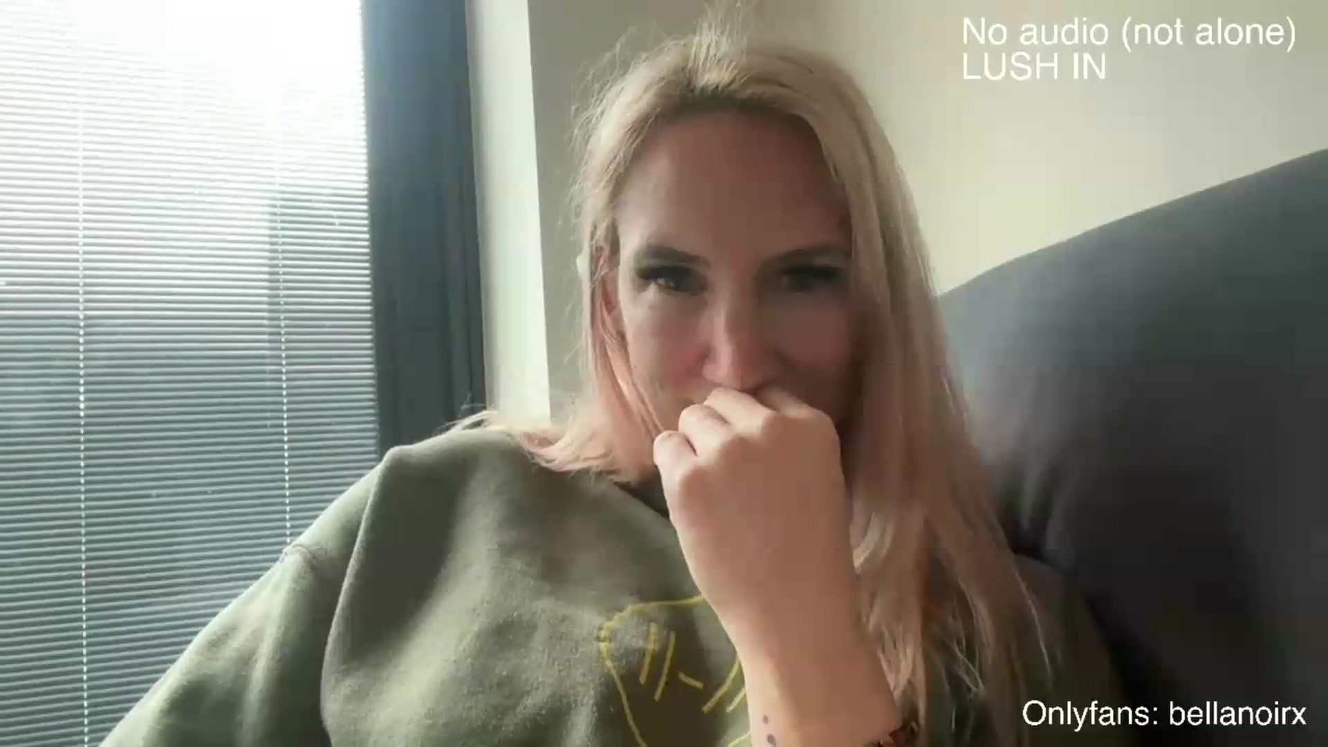 Gallery image thumbnail from Bellanoirxx's myfreecams stream on, 05/21/2026, 12:59 image 18 of 20