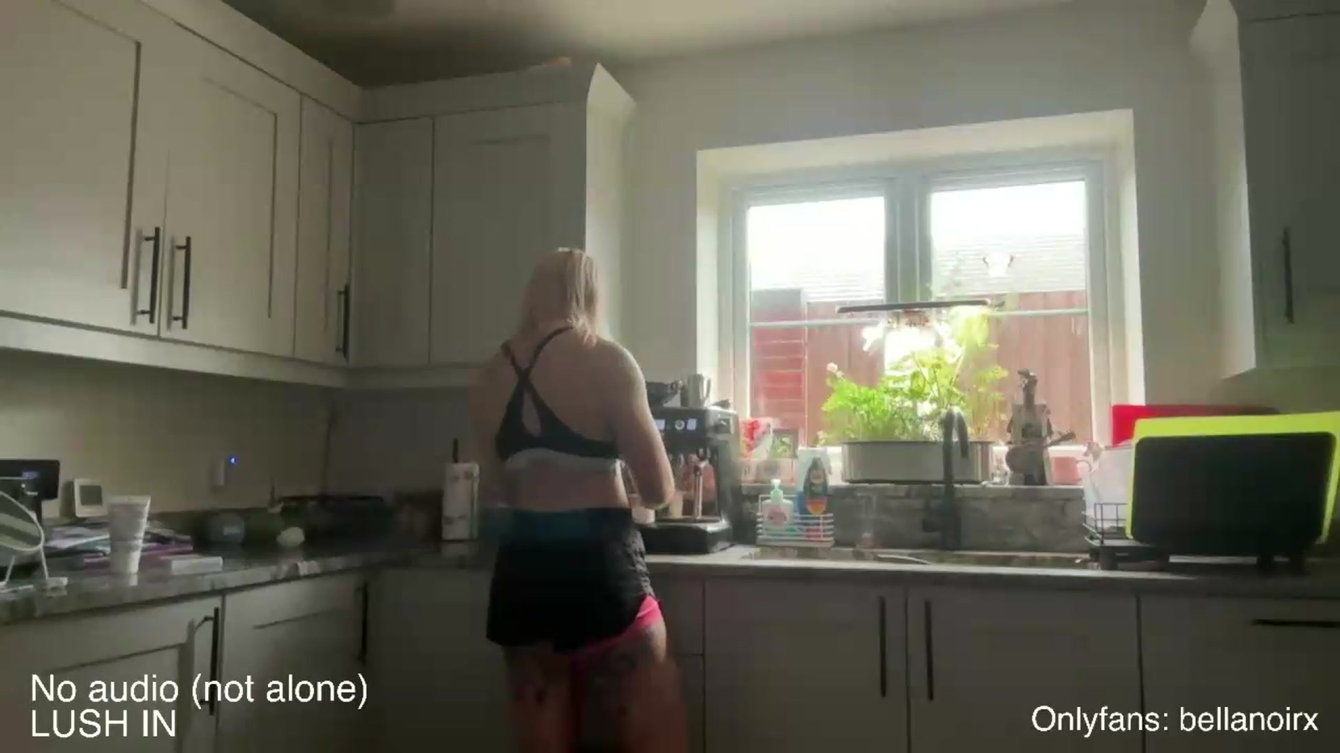Gallery image thumbnail from Bellanoirxx's myfreecams stream on, 05/23/2026, 08:04 image 5 of 20