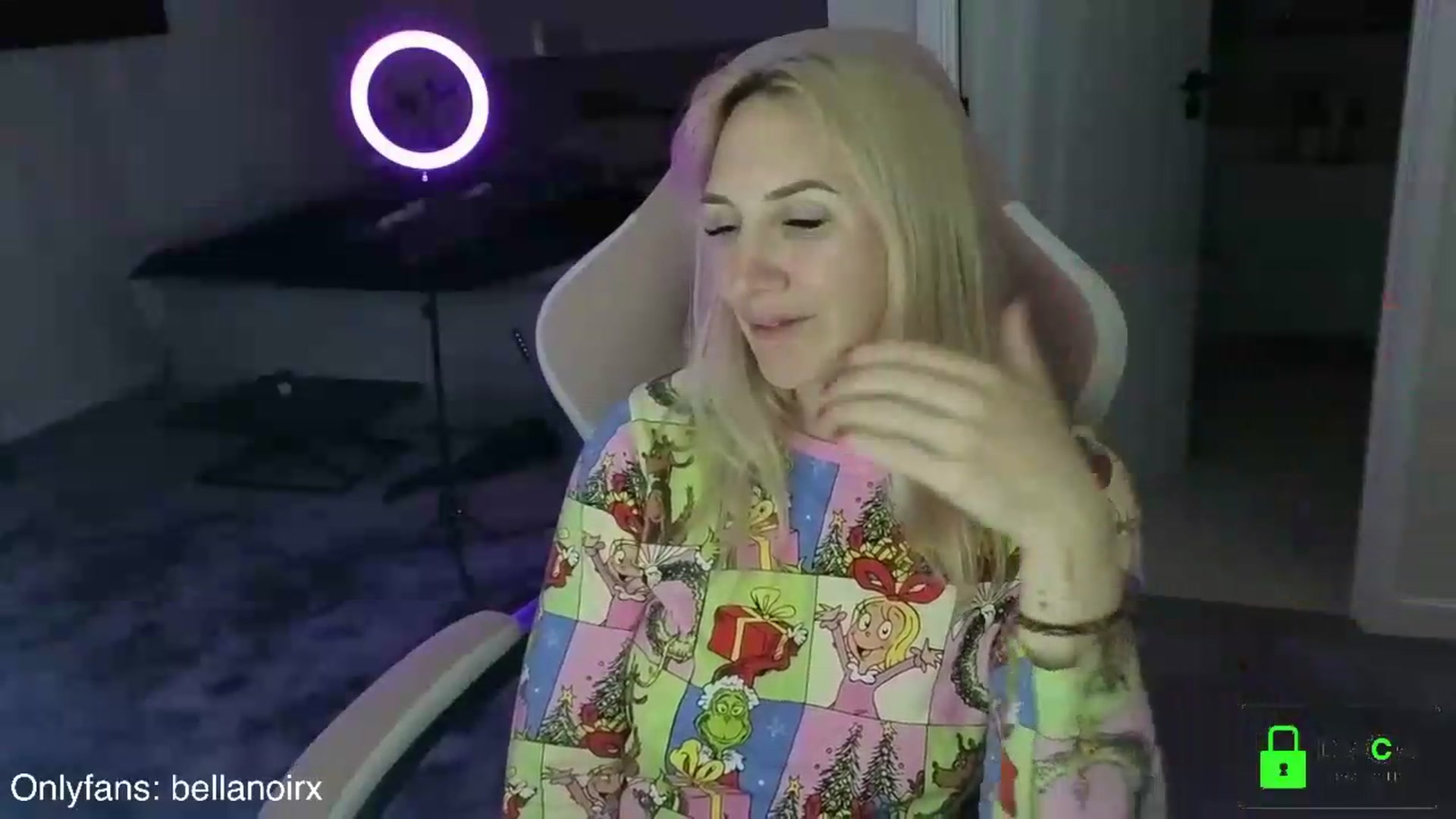 Gallery image thumbnail from Bellanoirxx's myfreecams stream on, 06/09/2026, 24:01 image 17 of 20