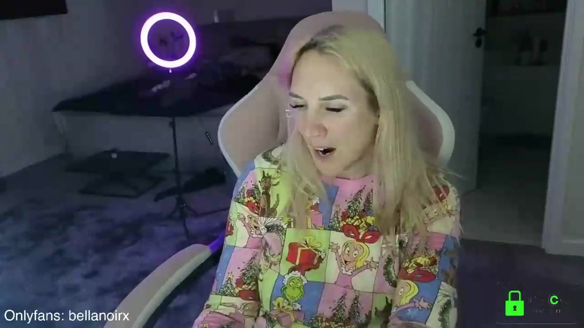 Gallery image thumbnail from Bellanoirxx's myfreecams stream on, 06/09/2026, 24:01 image 19 of 20