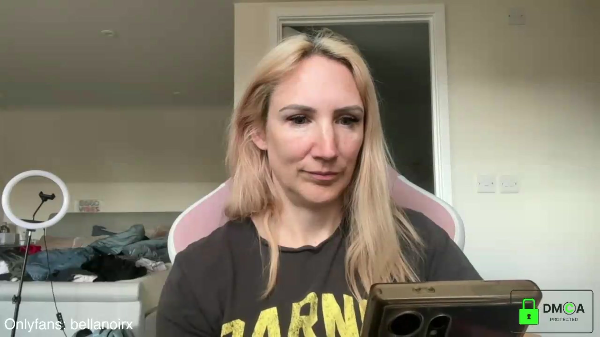 Gallery image thumbnail from Bellanoirxx's myfreecams stream on, 06/09/2026, 09:05 image 18 of 20