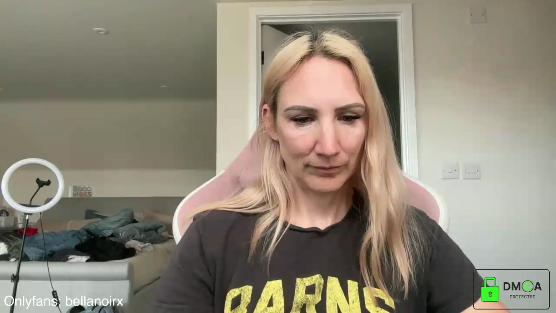 Gallery image thumbnail from Bellanoirxx's myfreecams stream on, 06/09/2026, 09:05 image 2 of 20