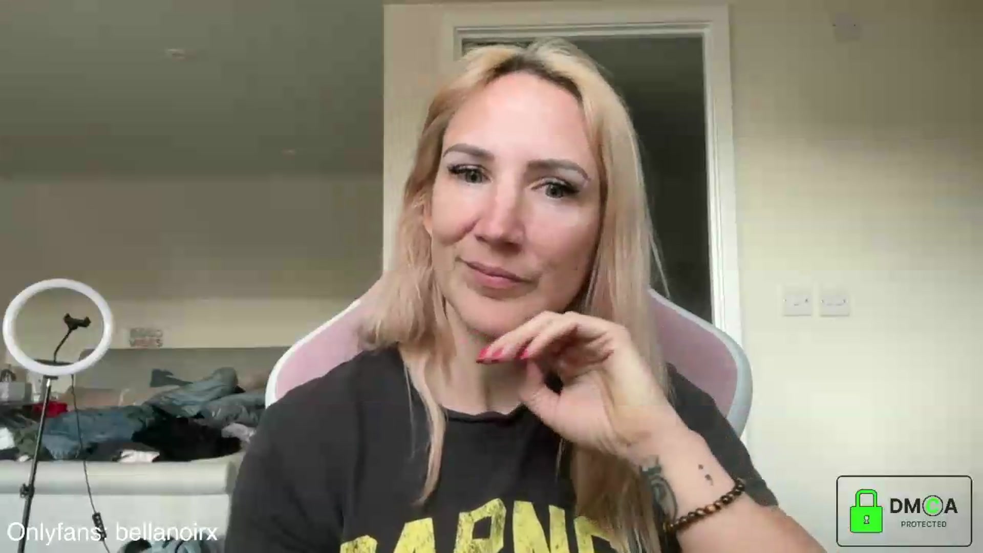 Gallery image thumbnail from Bellanoirxx's myfreecams stream on, 06/09/2026, 09:05 image 17 of 20