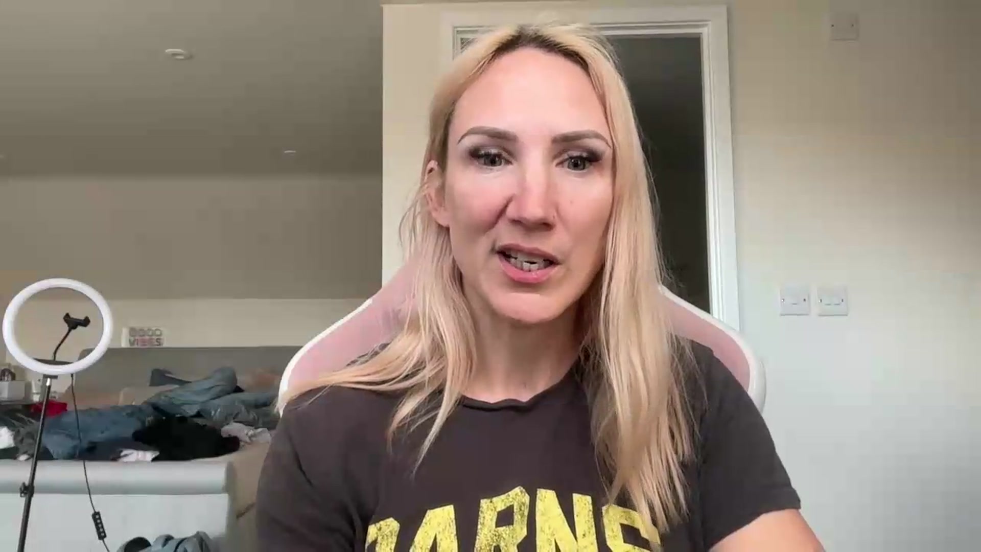 Gallery image thumbnail from Bellanoirxx's myfreecams stream on, 06/09/2026, 09:05 image 9 of 20