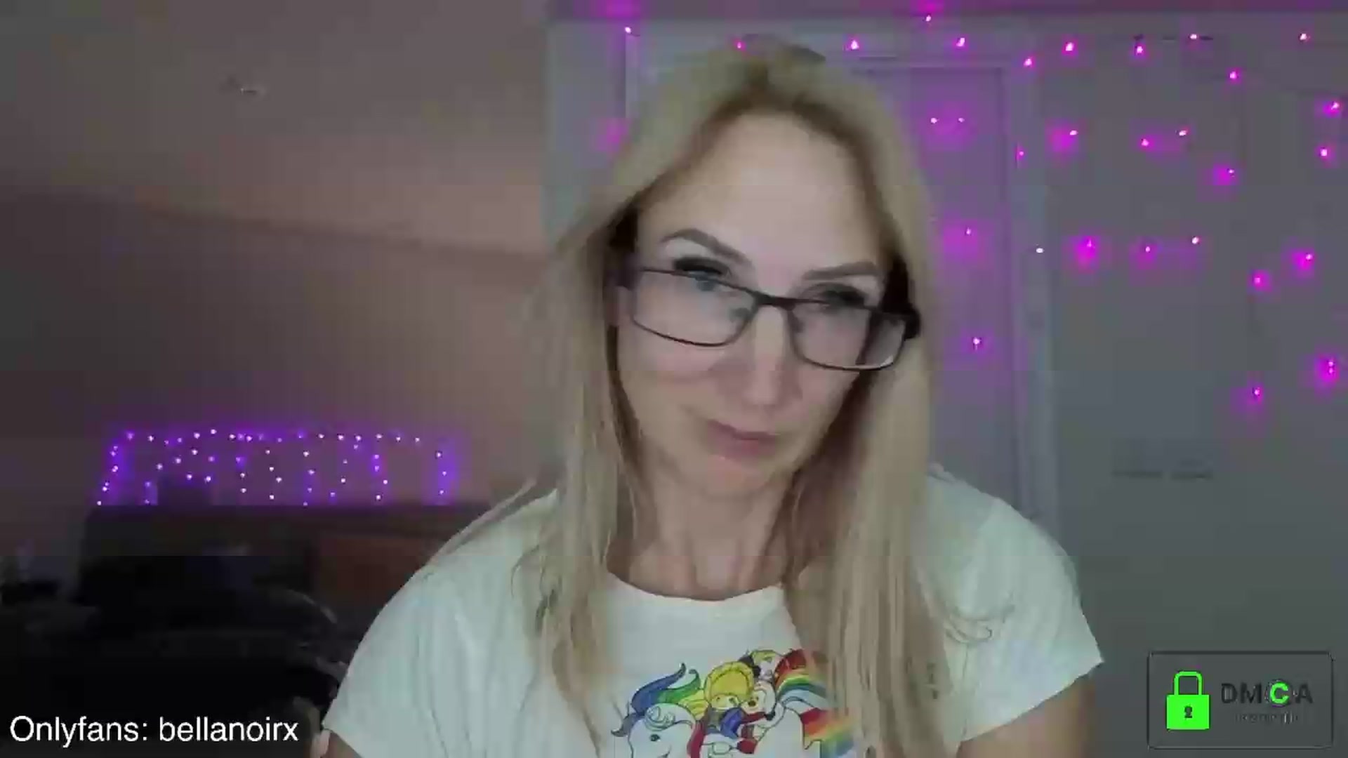 Gallery image thumbnail from Bellanoirxx's myfreecams stream on, 06/12/2026, 22:10 image 9 of 20